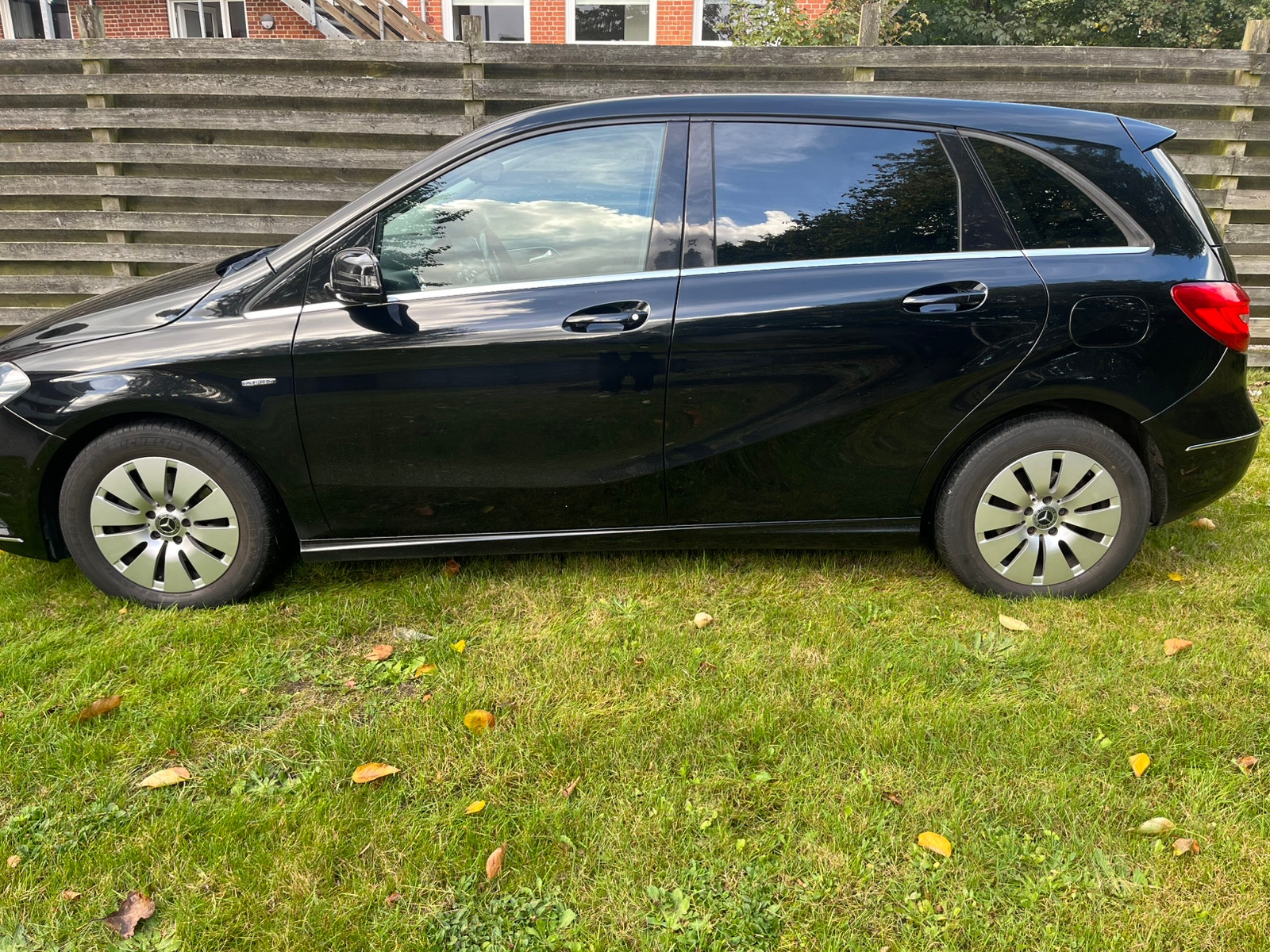 Mercedes B200 d til salg hos Nabilli