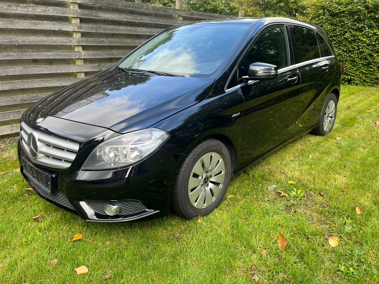 Mercedes B200 d til salg hos Nabilli