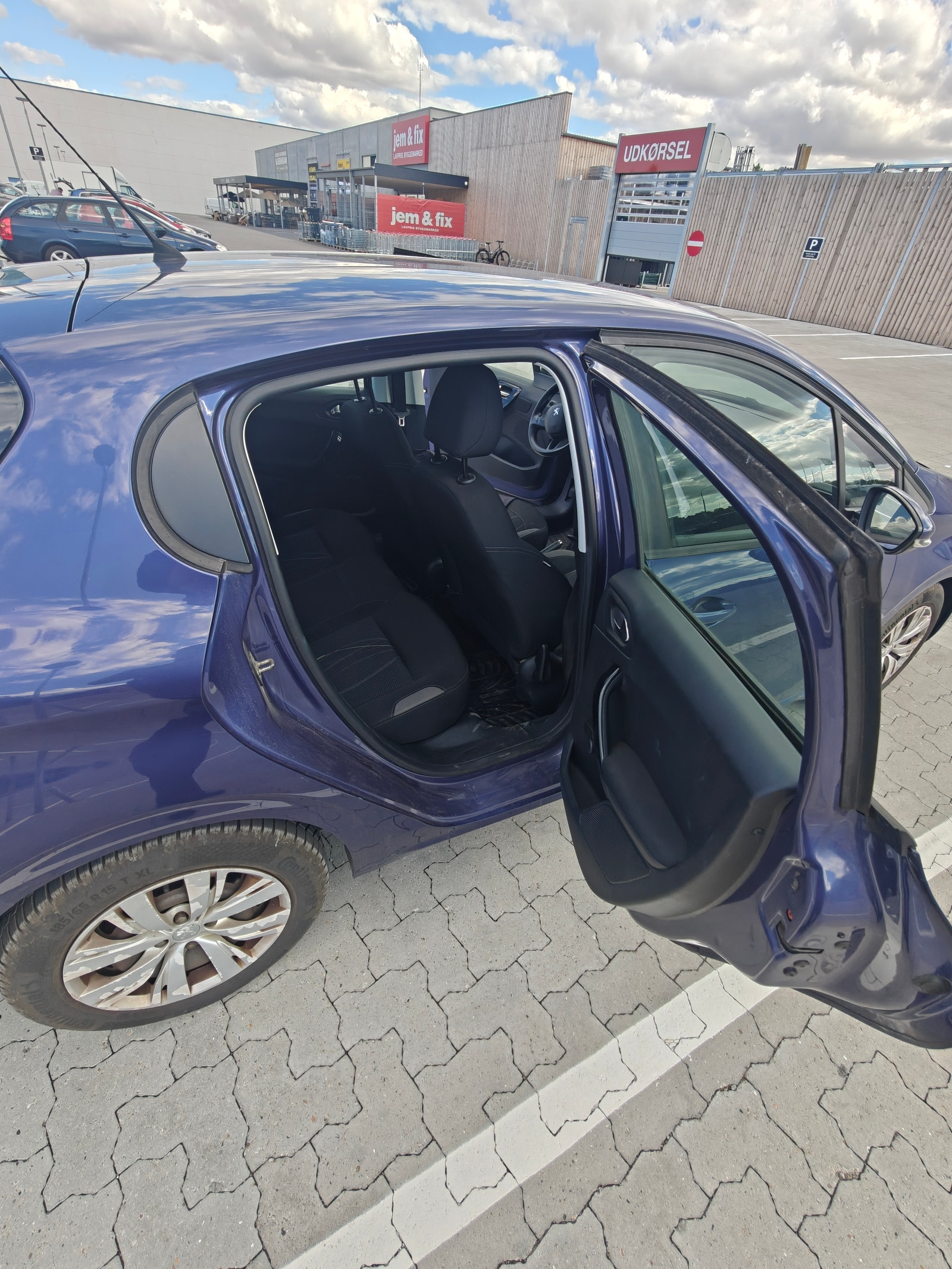 Peugeot 208 – billede 8