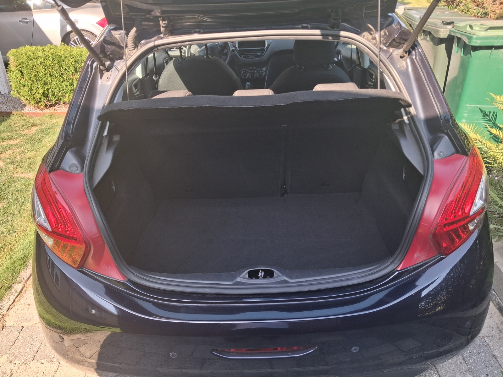 Peugeot 208 til salg hos Nabilli