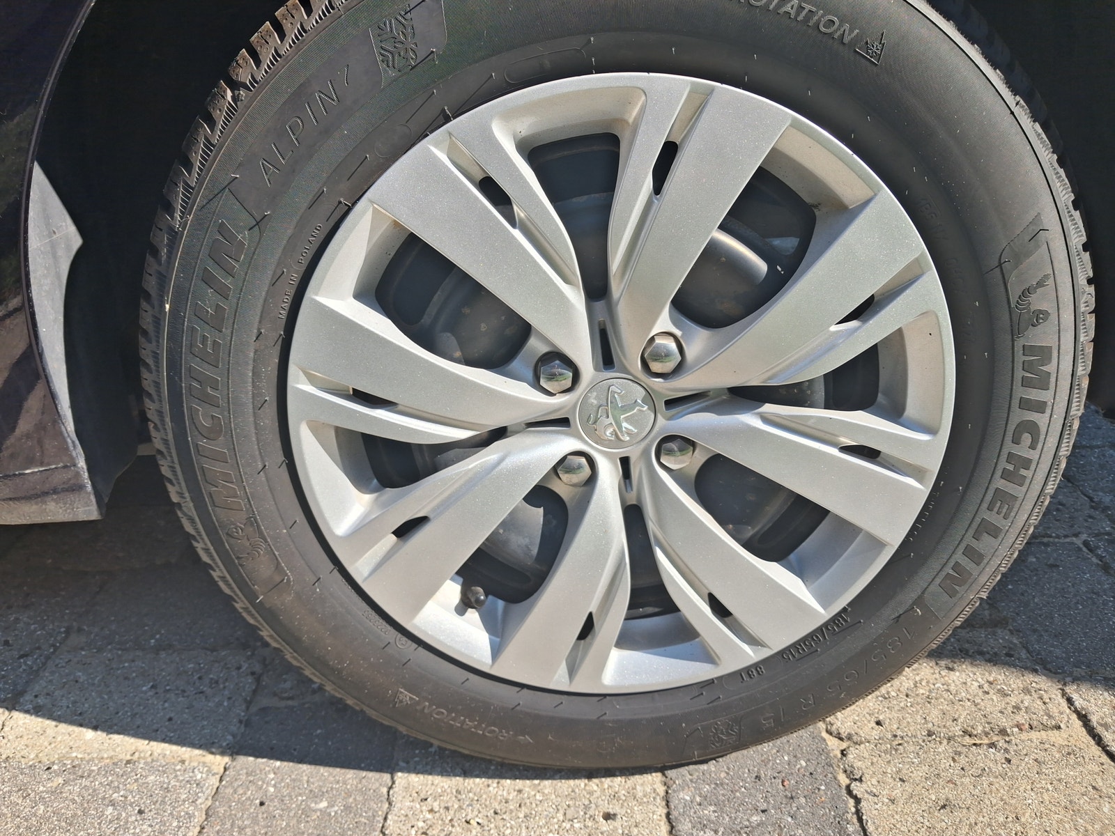 Peugeot 208 til salg hos Nabilli