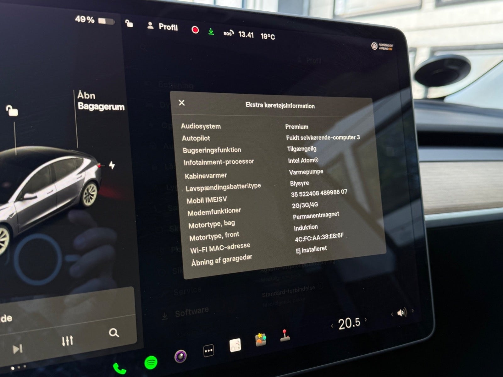 Tesla Model 3 til salg hos Nabilli