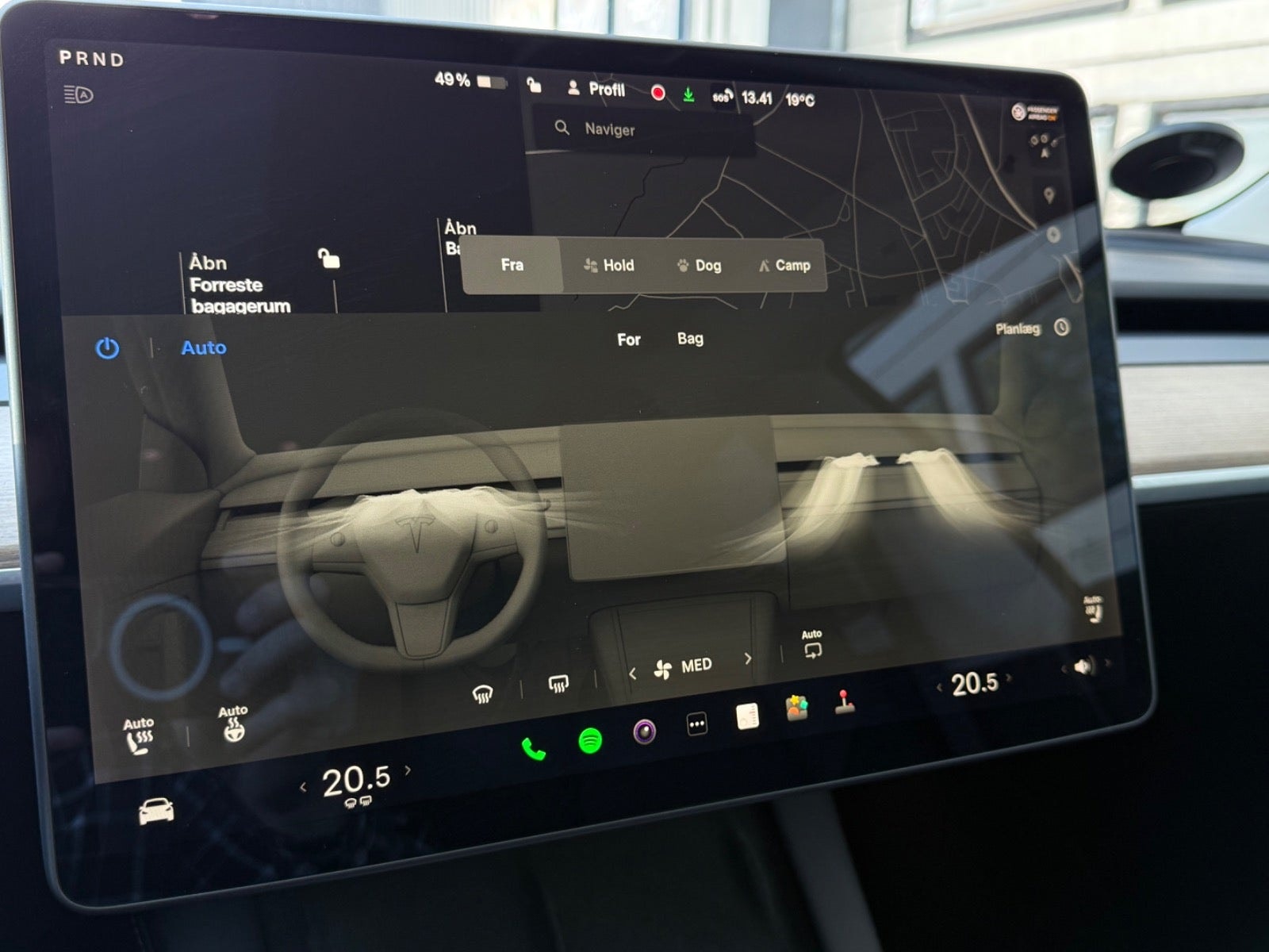 Tesla Model 3 til salg hos Nabilli