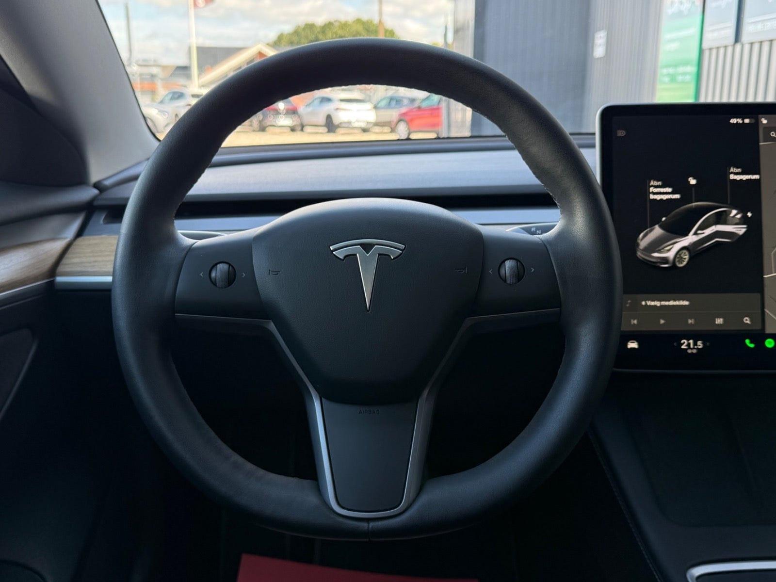 Tesla Model 3 til salg hos Nabilli