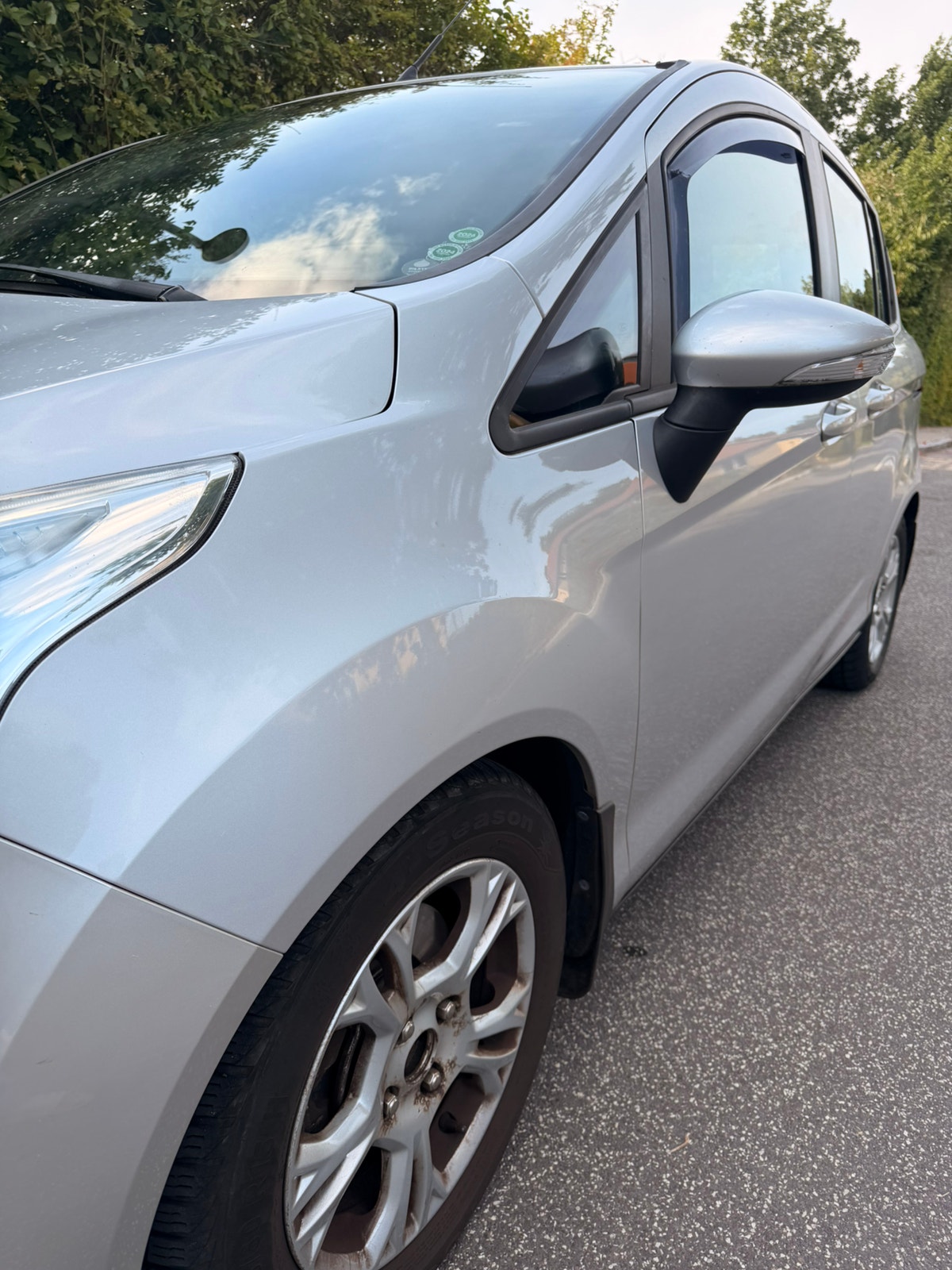 Ford B-MAX til salg hos Nabilli