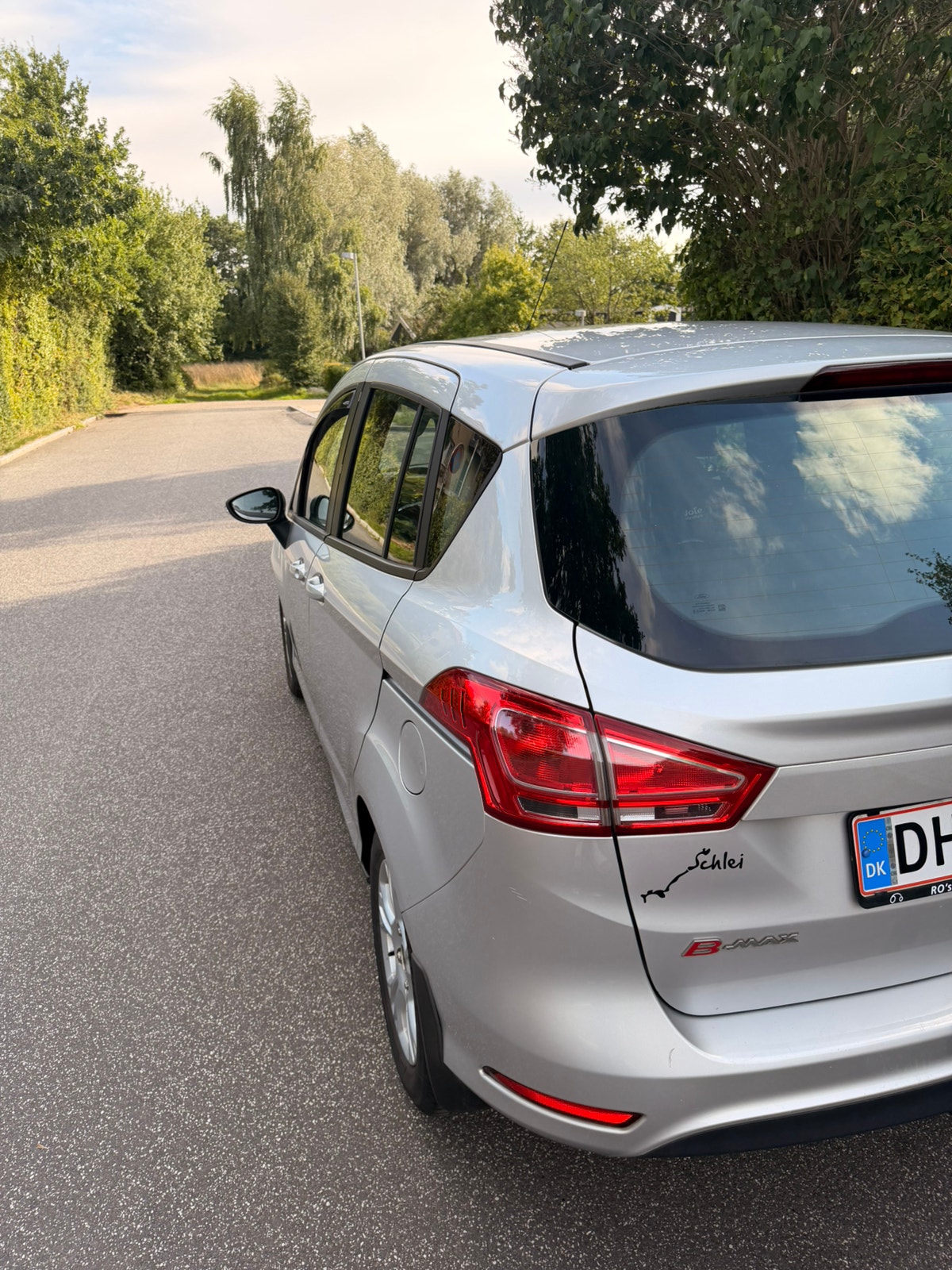 Ford B-MAX til salg hos Nabilli