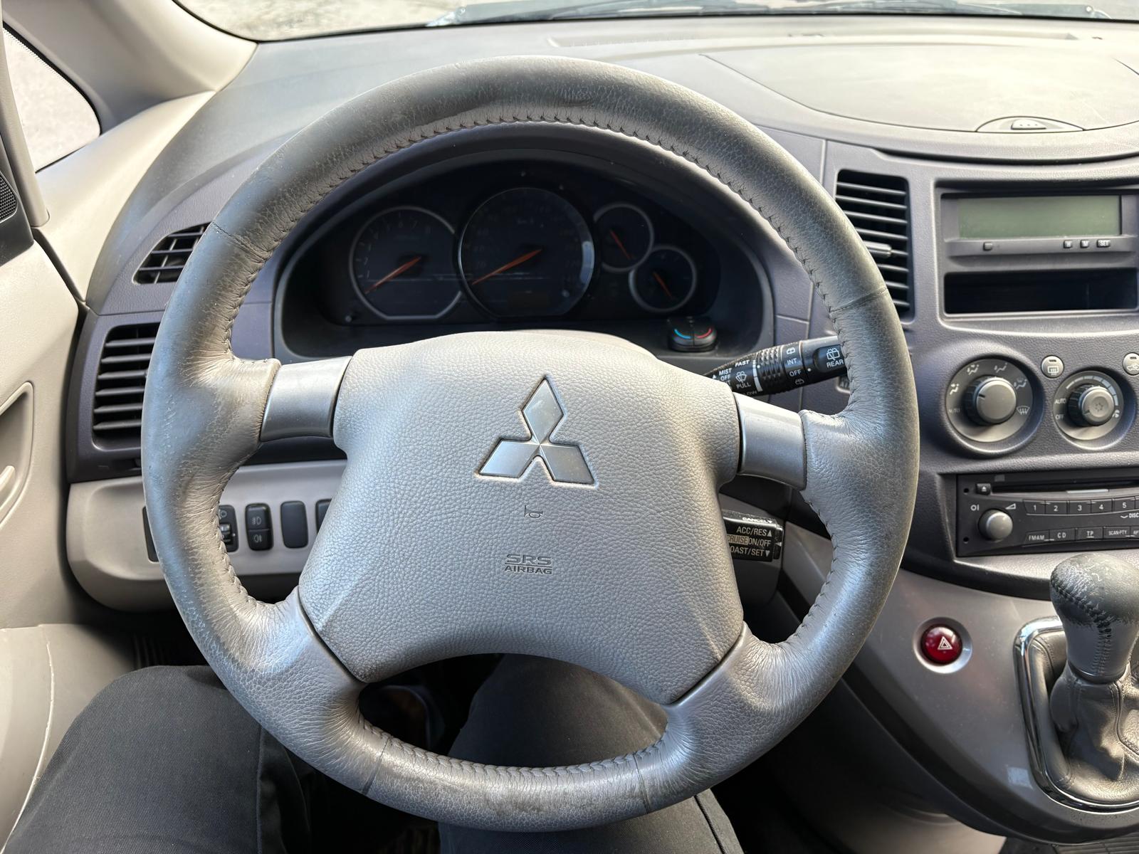 Mitsubishi Grandis – billede 14