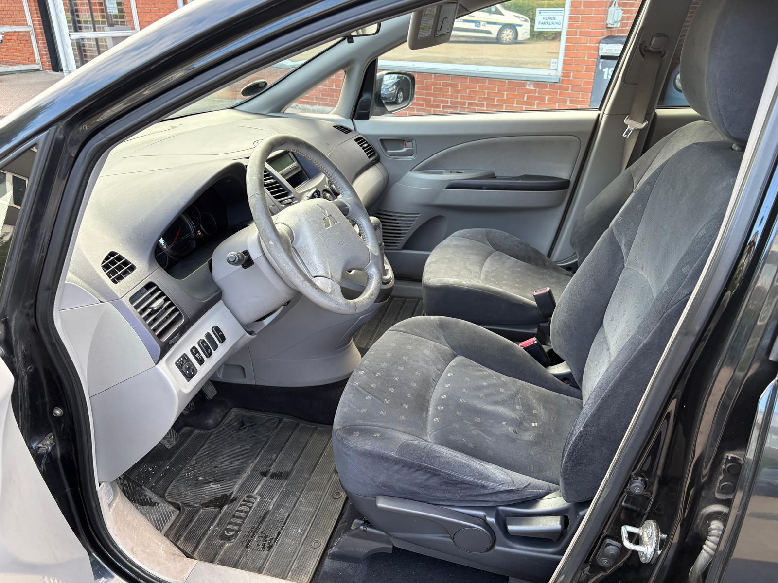 Mitsubishi Grandis – billede 10