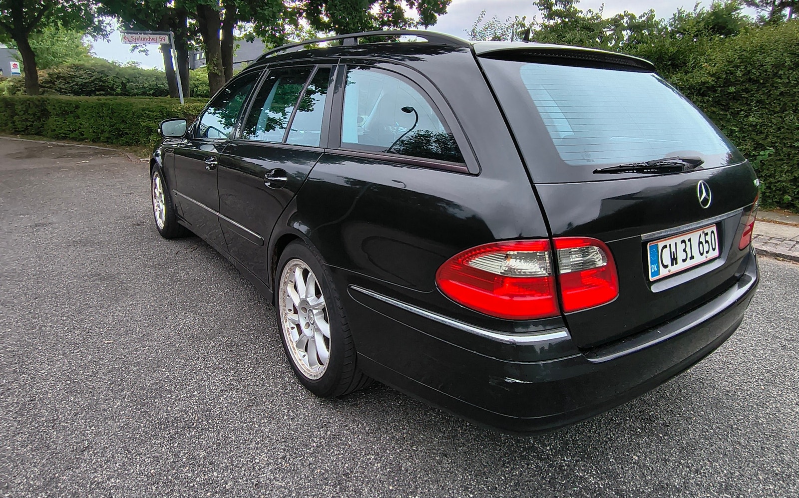 Mercedes E280 til salg hos Nabilli