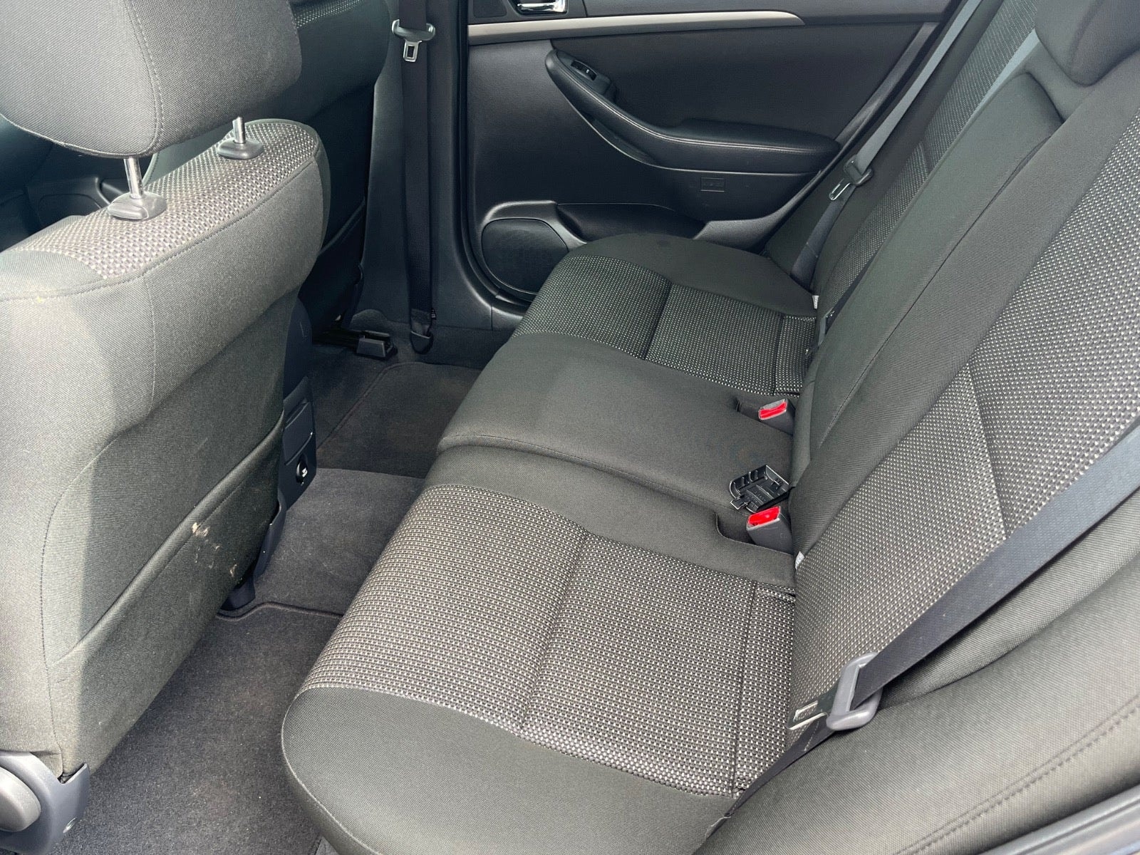 Toyota Avensis – billede 7