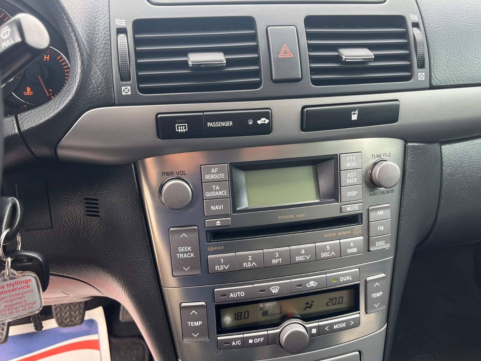 Toyota Avensis – billede 11