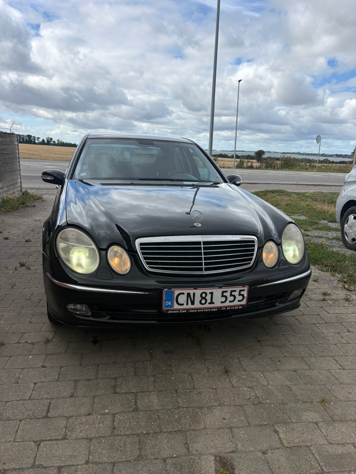Mercedes E320 til salg hos Nabilli