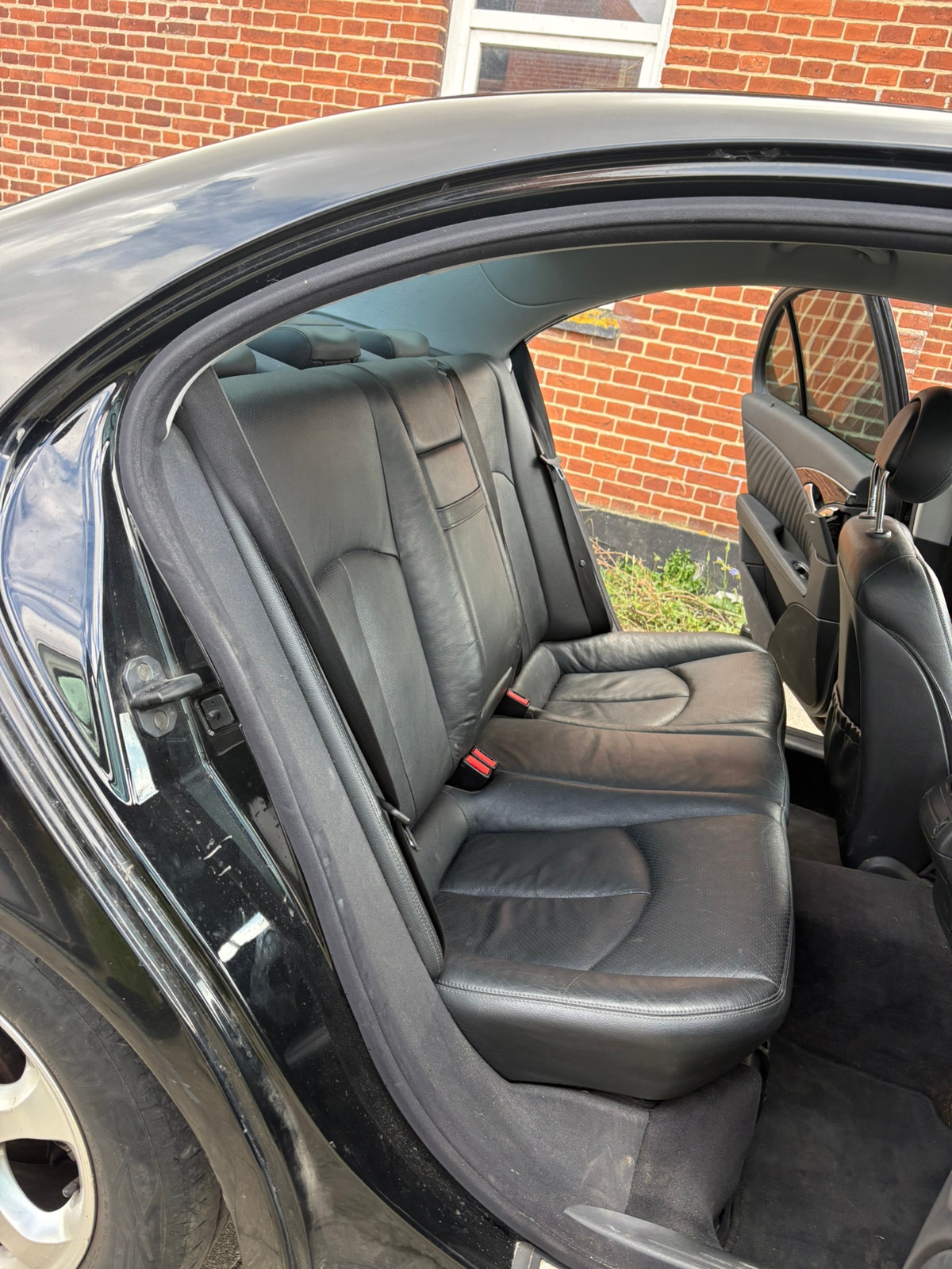 Mercedes E320 til salg hos Nabilli