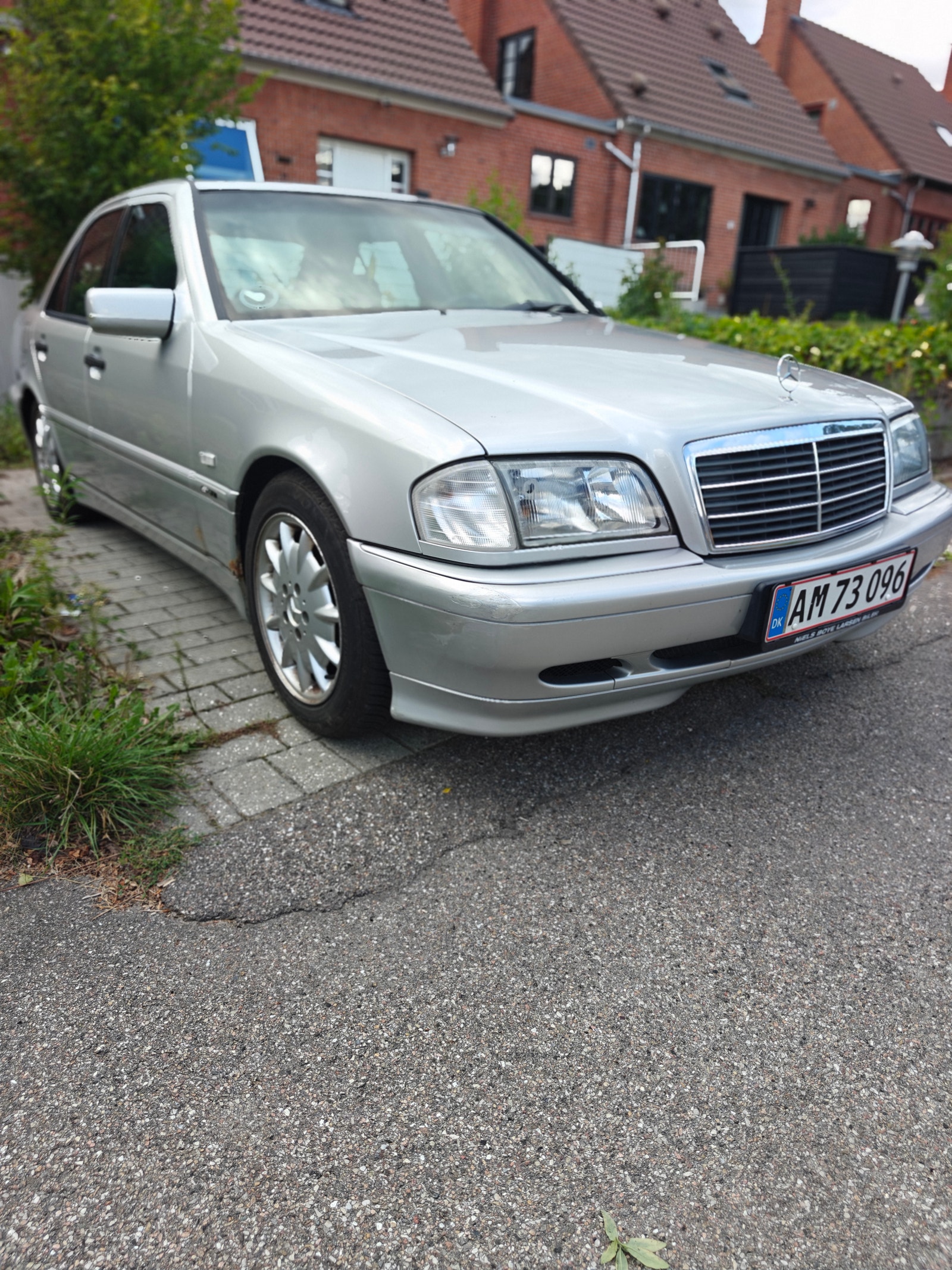 Mercedes C180 til salg hos Nabilli