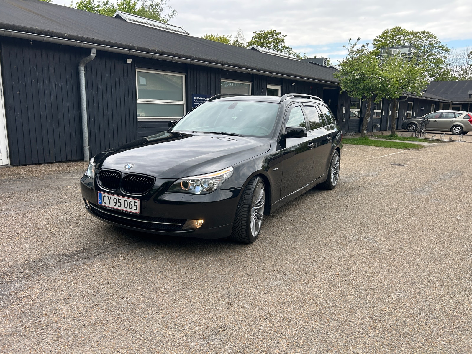 BMW 530d til salg hos Nabilli
