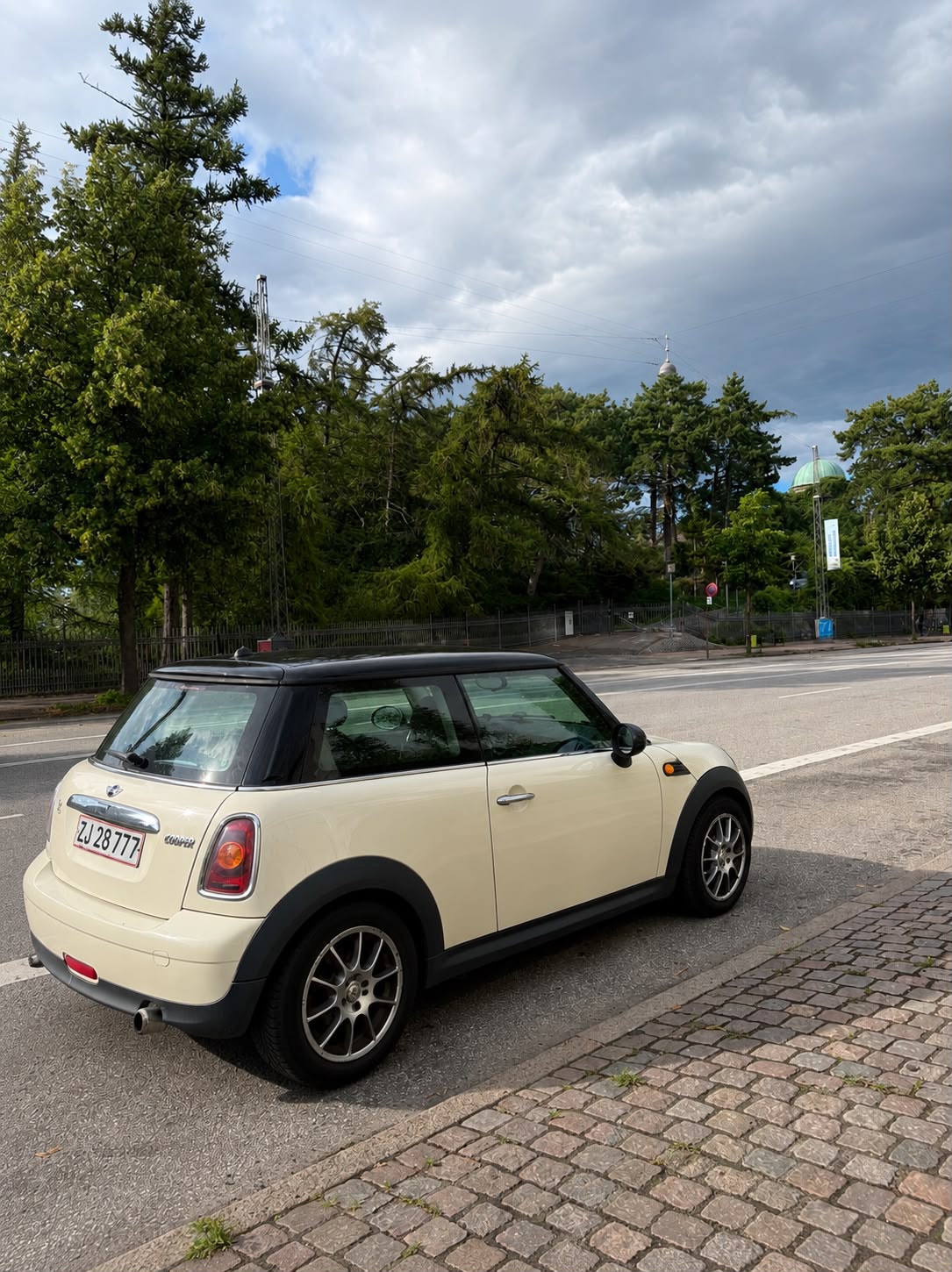 MINI Cooper til salg hos Nabilli