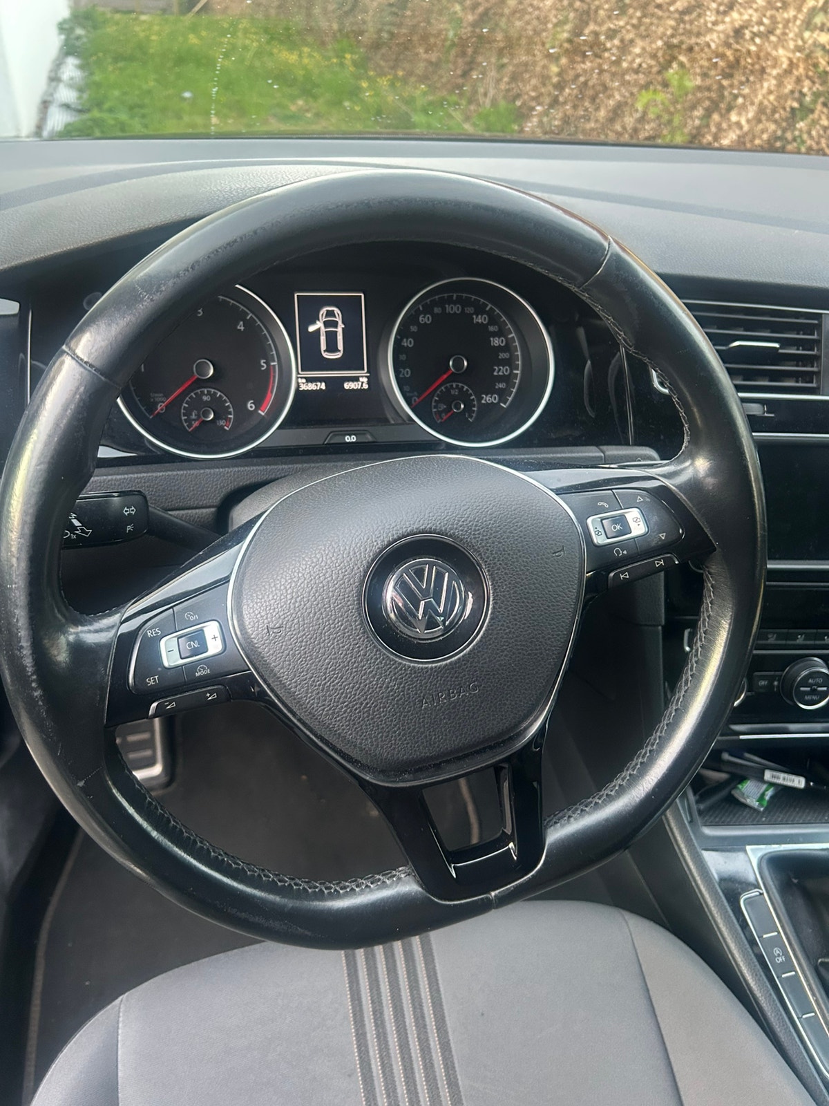 VW Golf VII til salg hos Nabilli