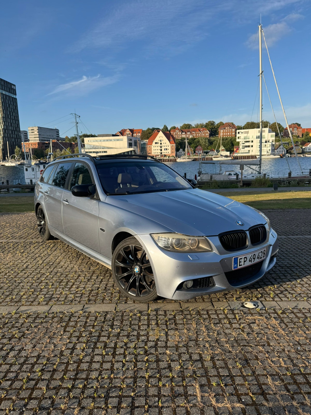 BMW 320d til salg hos Nabilli