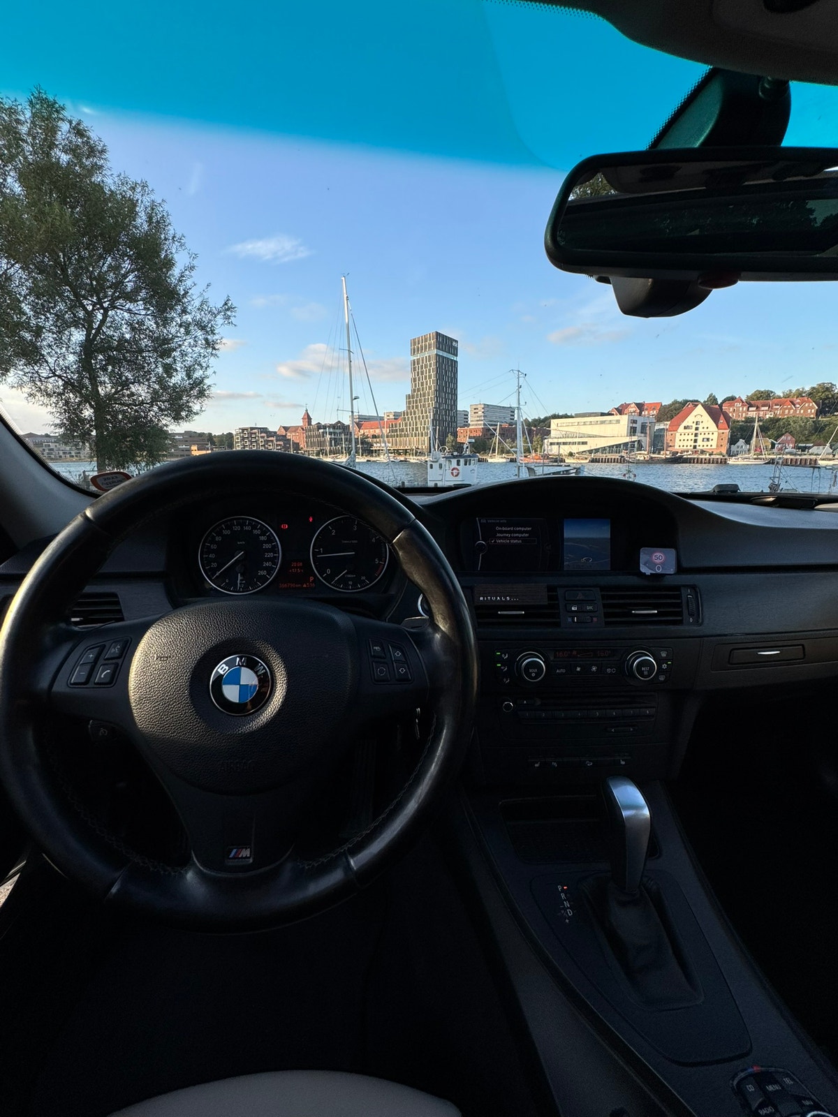 BMW 320d til salg hos Nabilli