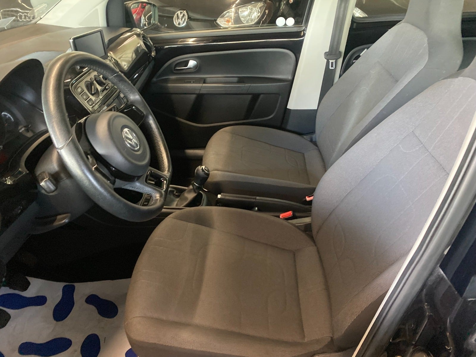 VW UP! til salg hos Nabilli