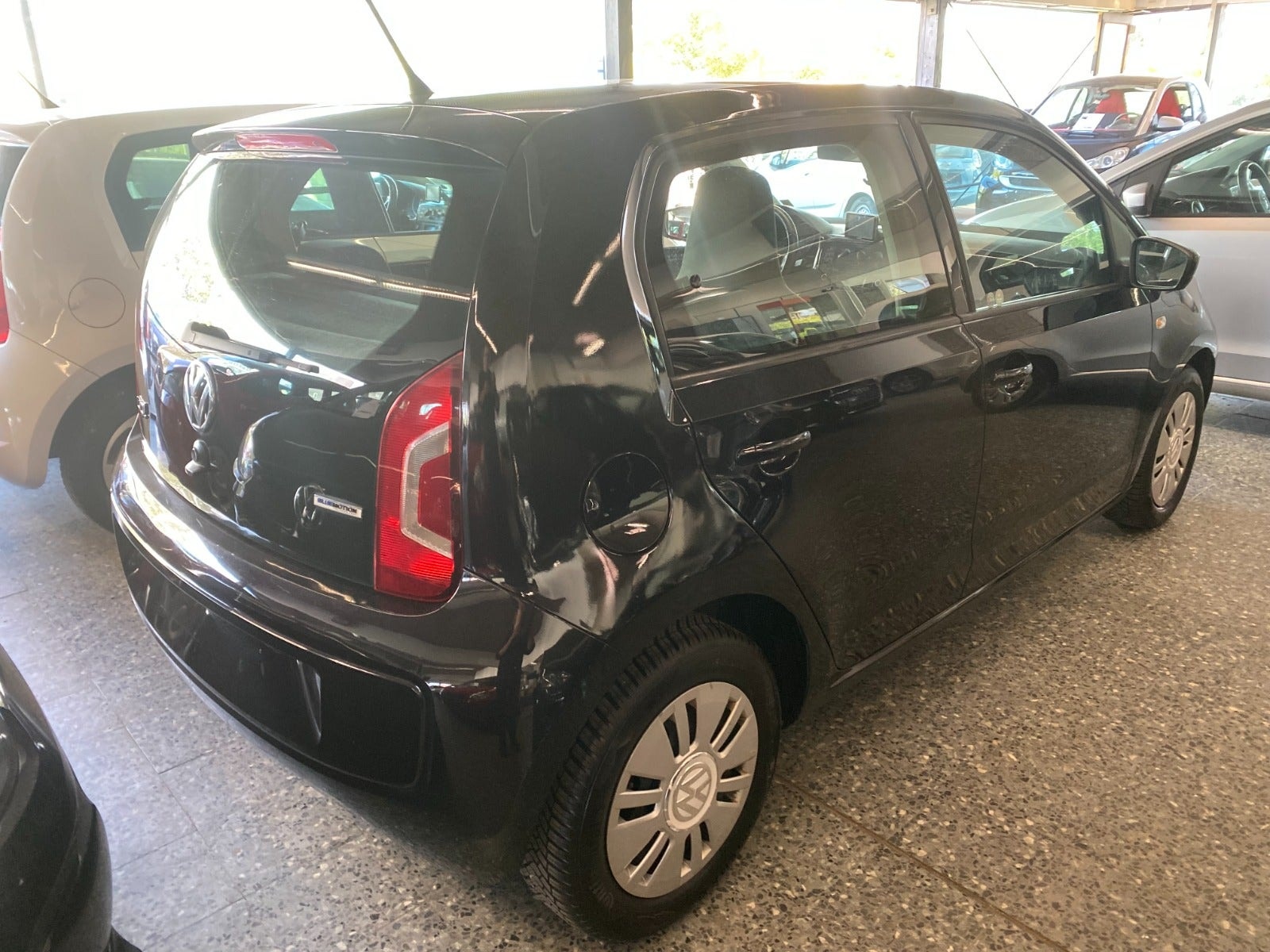 VW UP! til salg hos Nabilli