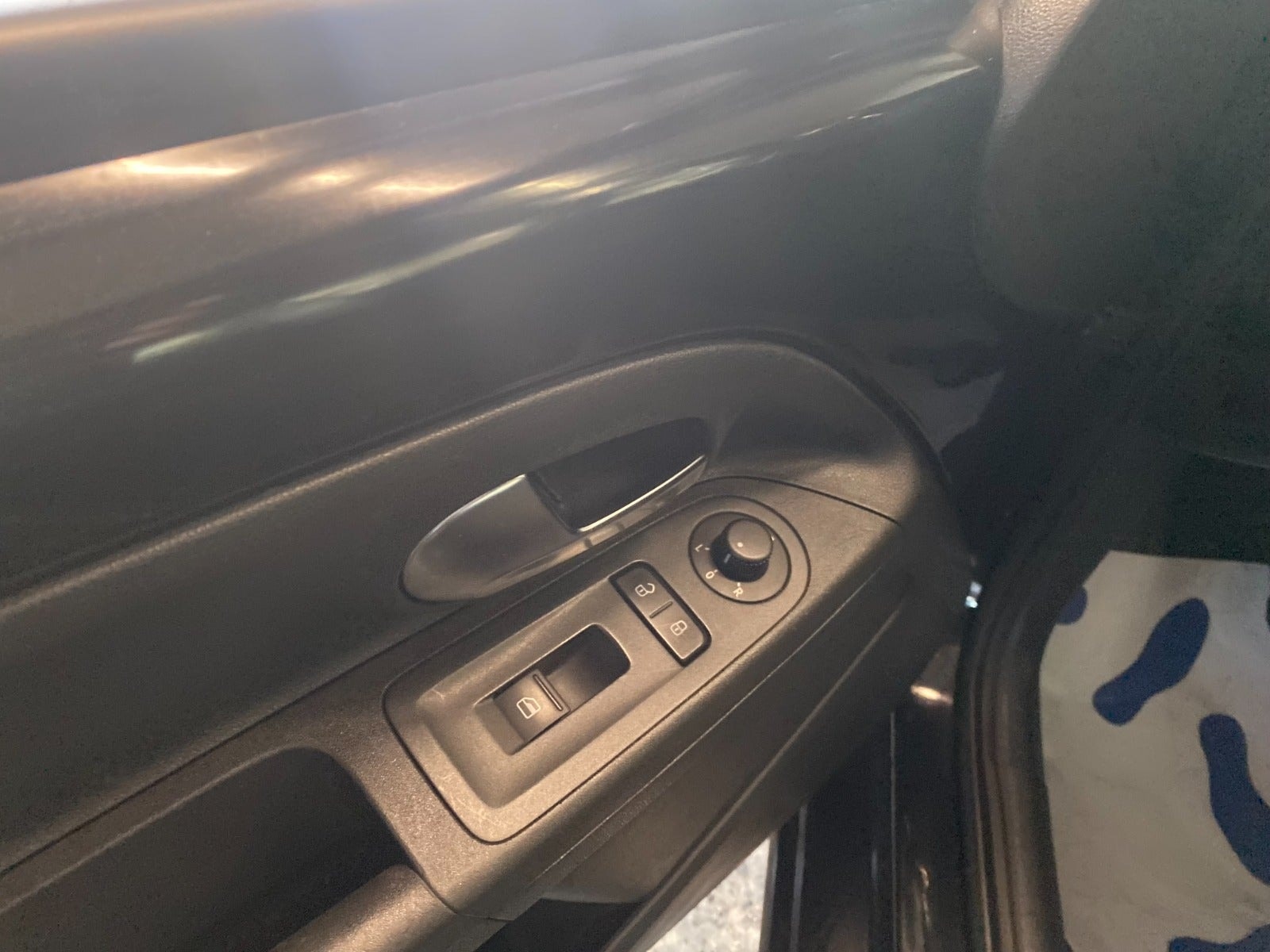 VW UP! til salg hos Nabilli