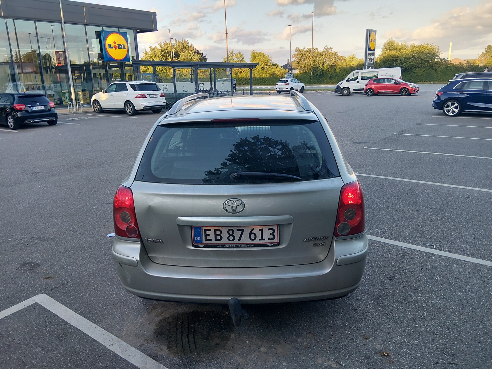 Toyota Avensis – billede 6
