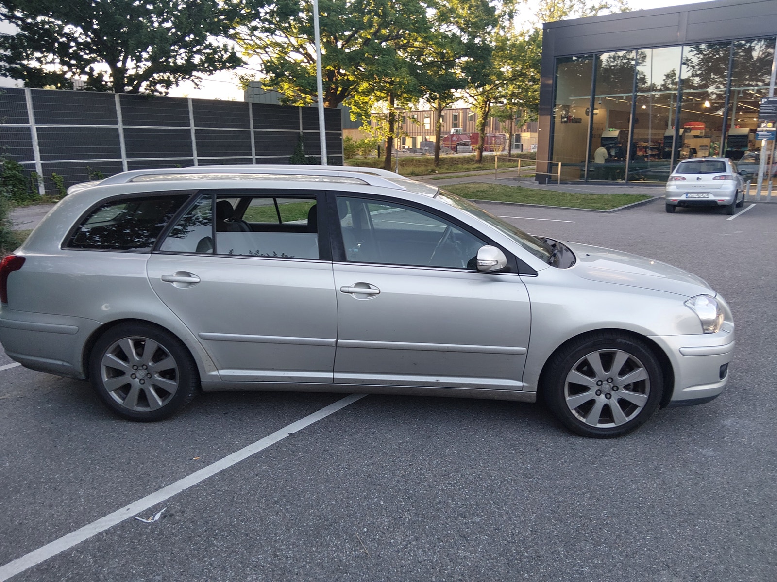 Toyota Avensis – billede 3