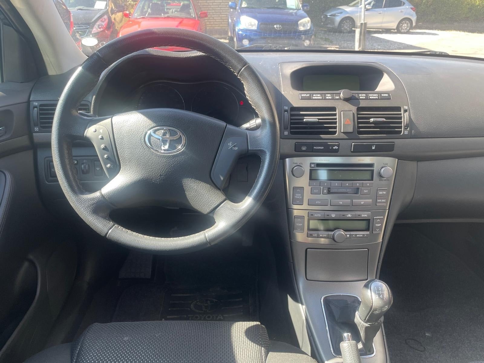 Toyota Avensis – billede 10