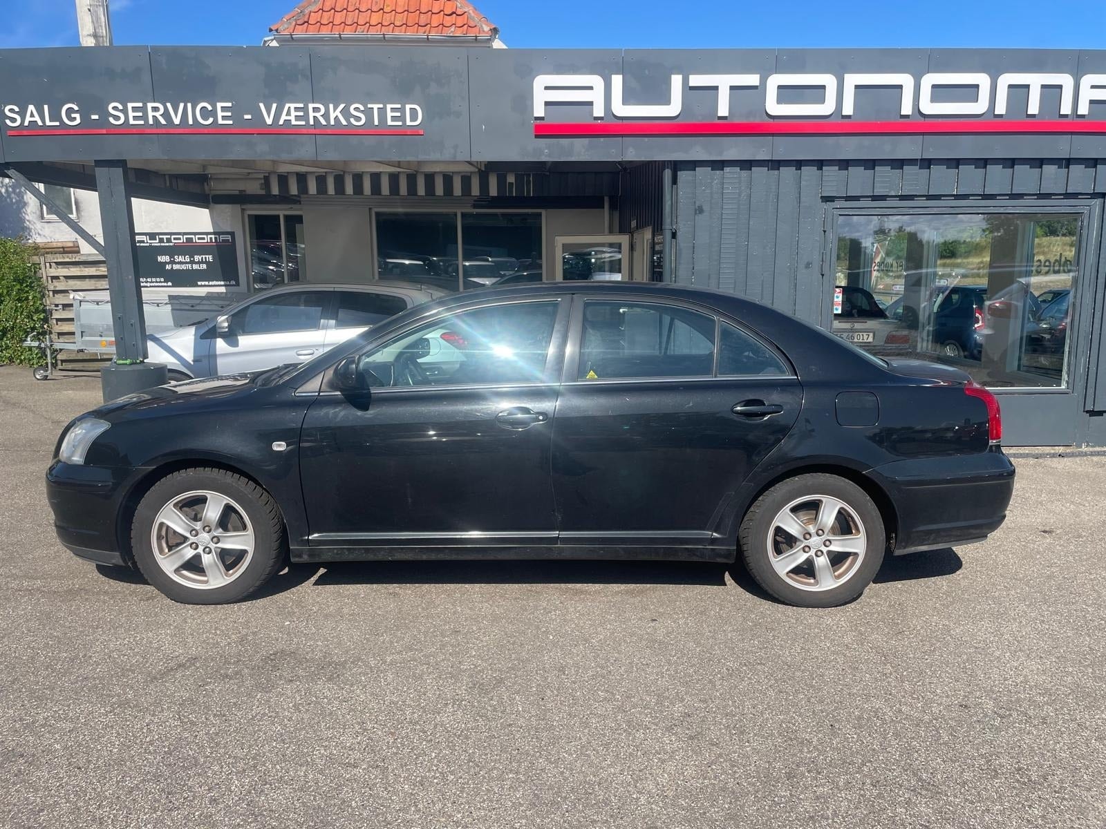 Toyota Avensis – billede 2