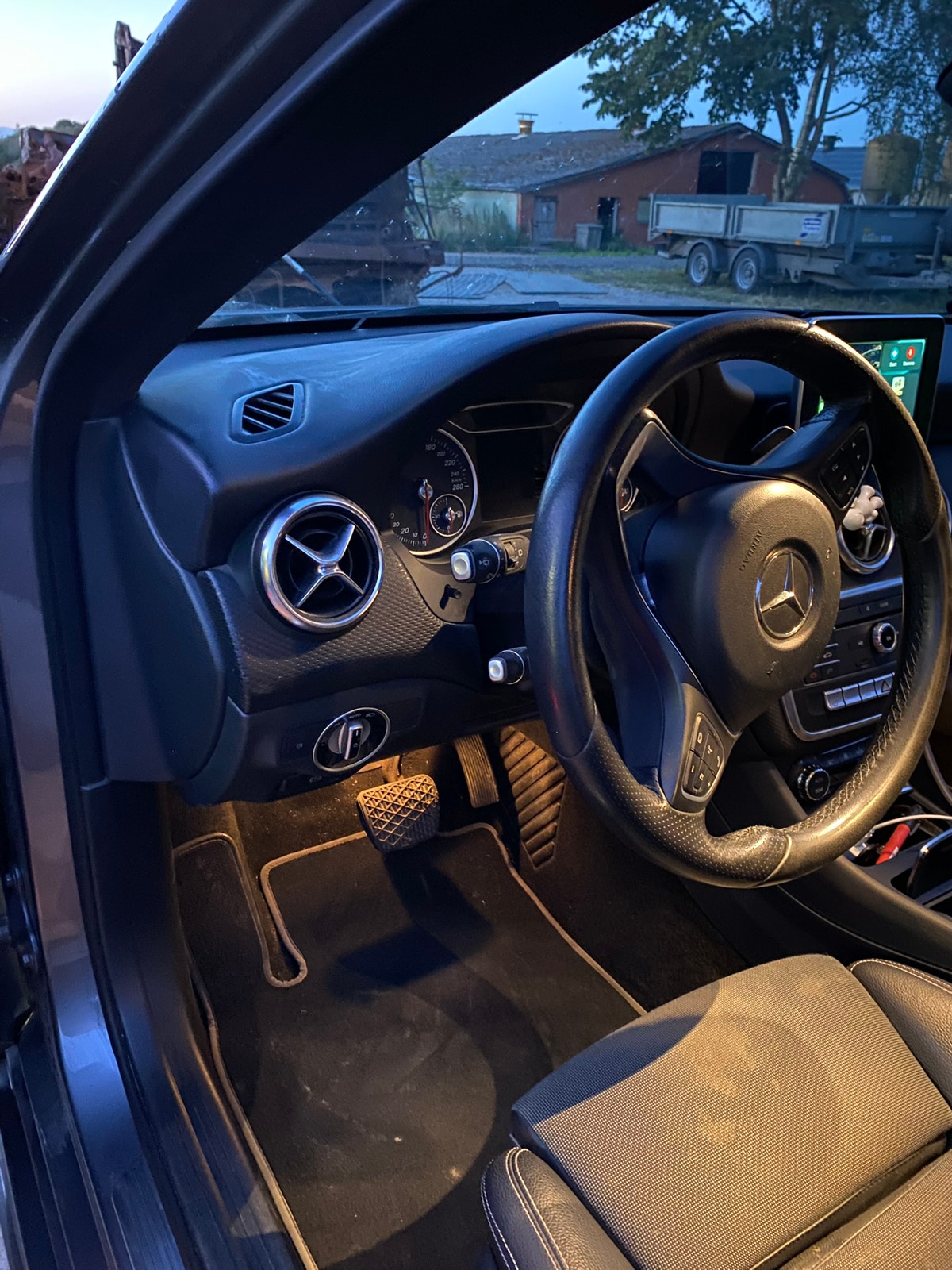 Mercedes A200 til salg hos Nabilli