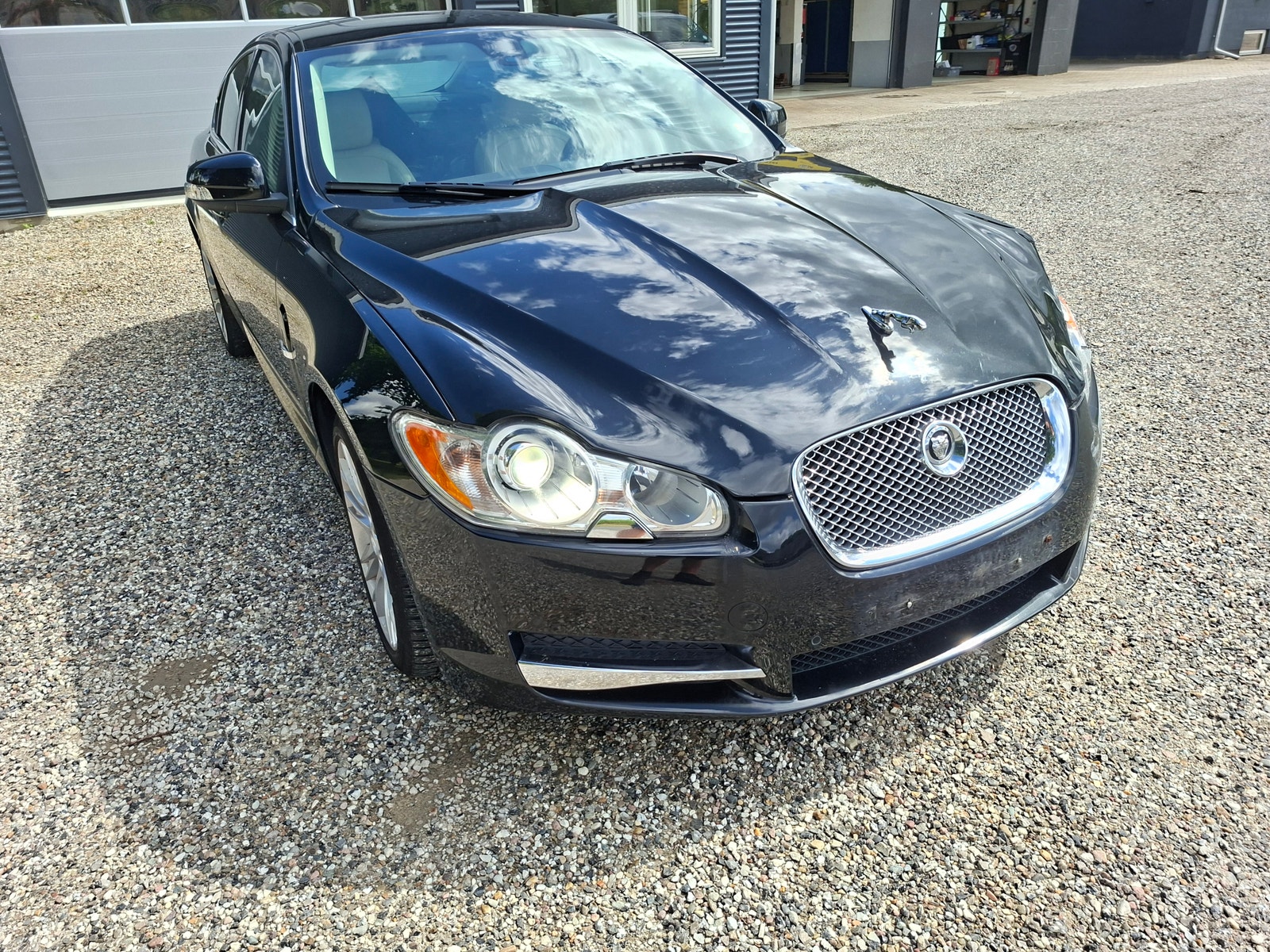Jaguar XF – billede 2