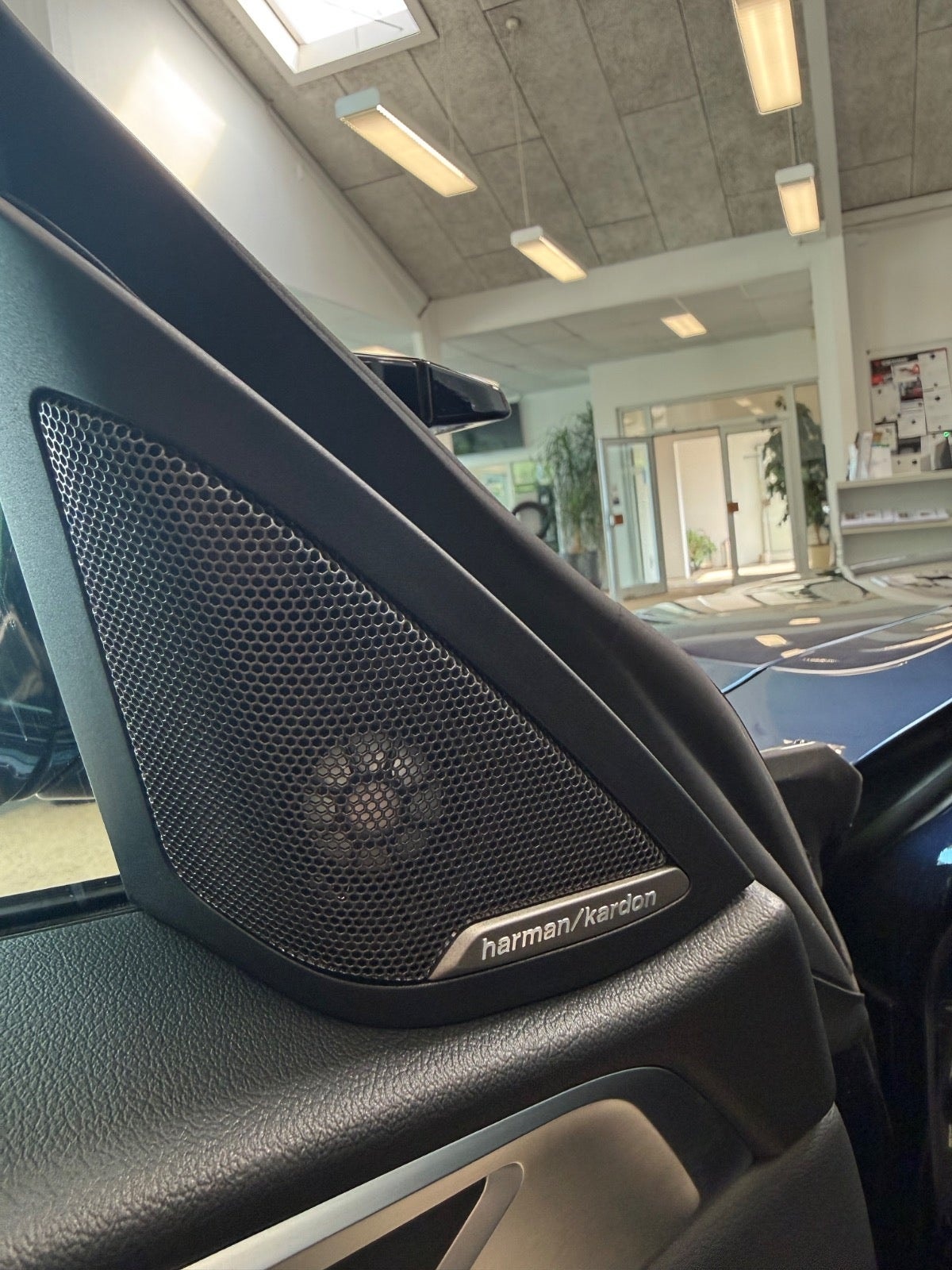 BMW i4 til salg hos Nabilli
