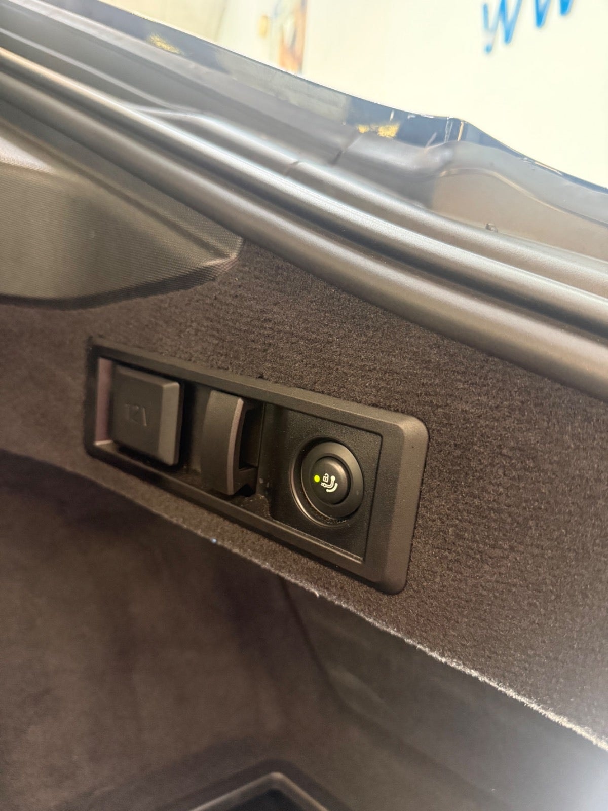 BMW i4 til salg hos Nabilli