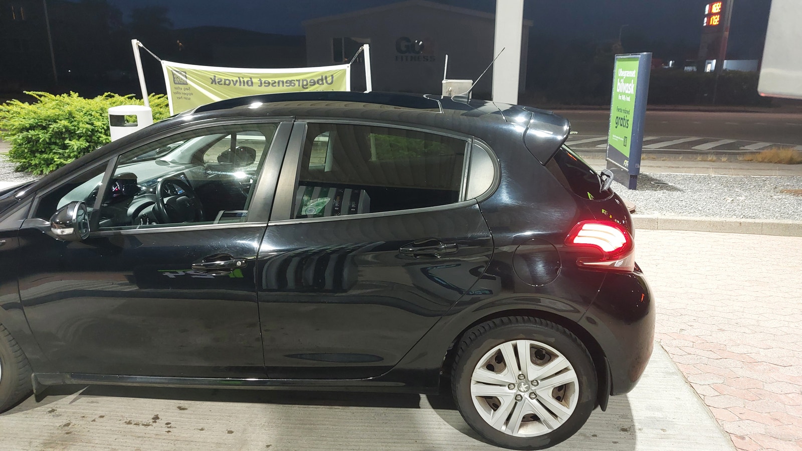 Peugeot 208 – billede 12
