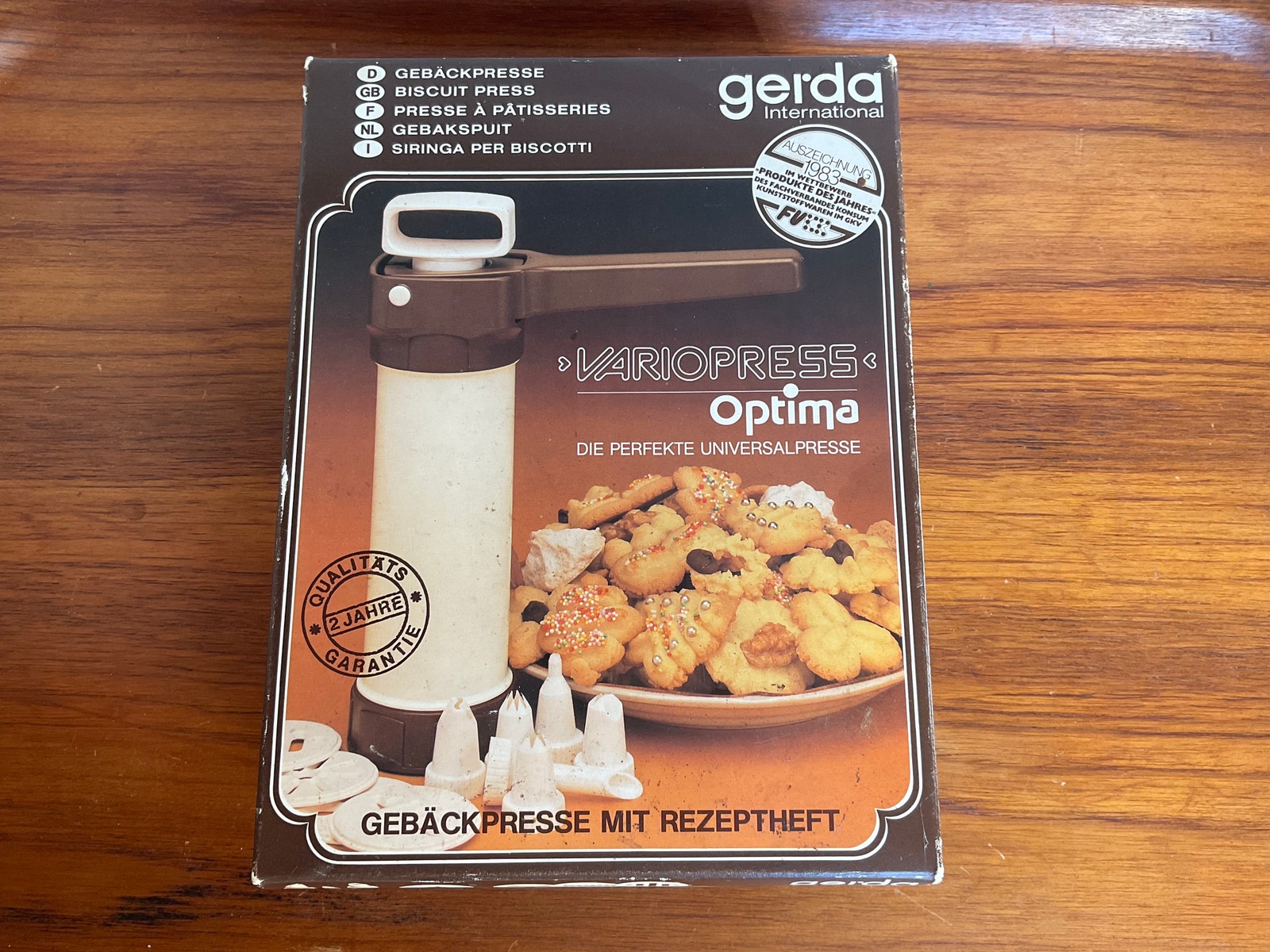 Gerda Optima kagepresse / sprøjte med forme