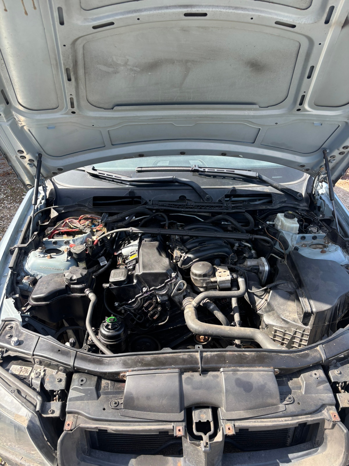 BMW 320i til salg hos Nabilli