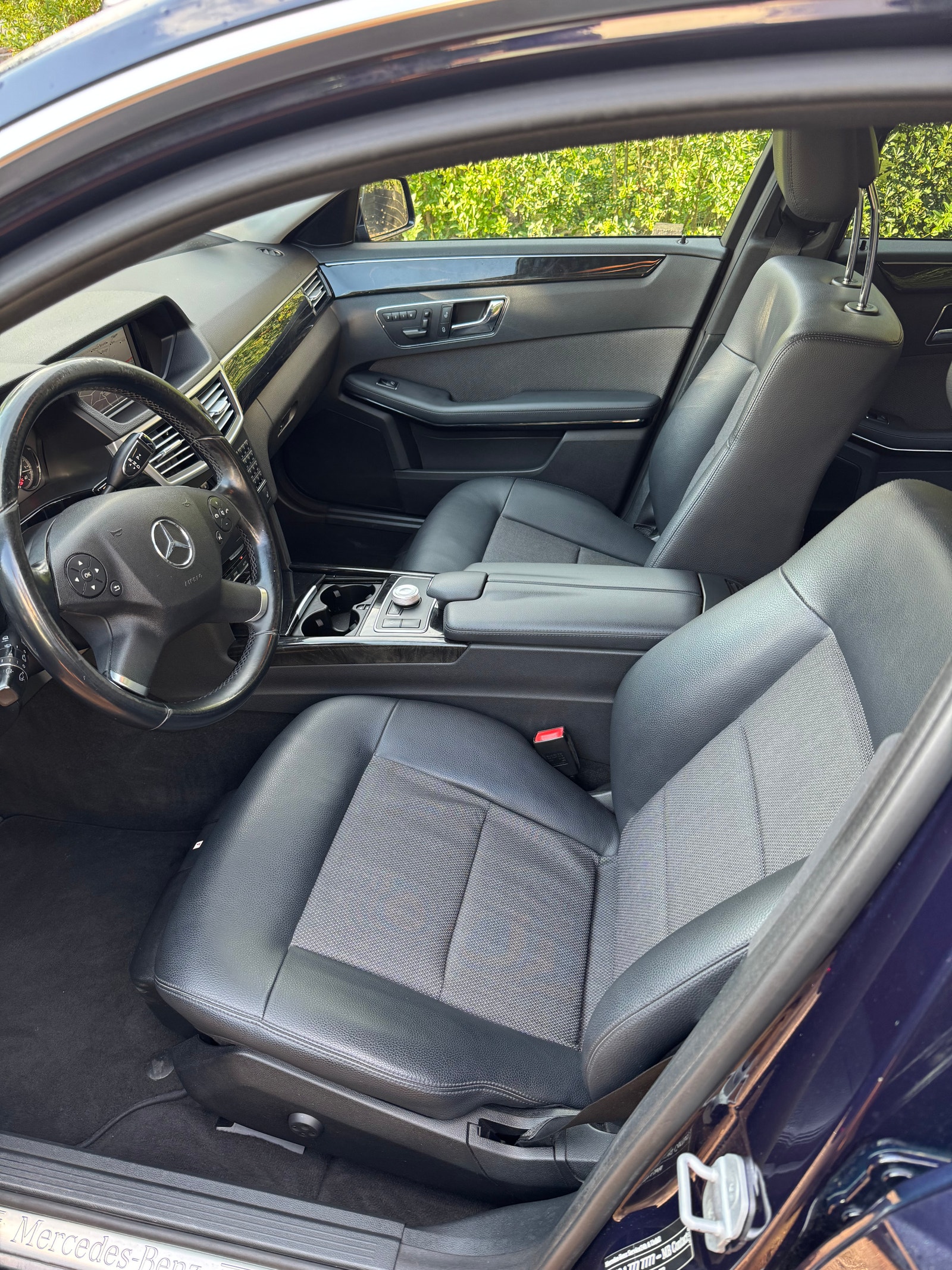Mercedes E300 til salg hos Nabilli