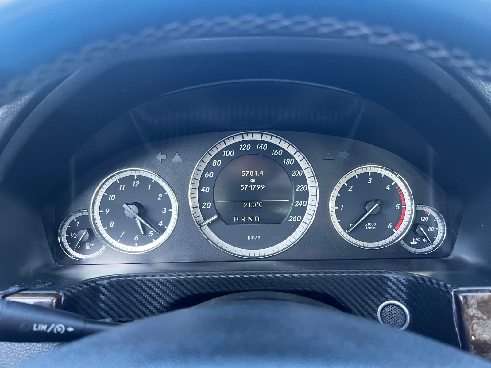 Mercedes E200 til salg hos Nabilli