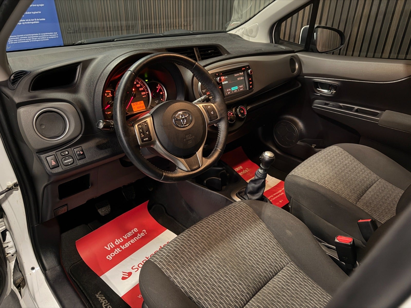 Toyota Yaris – billede 8