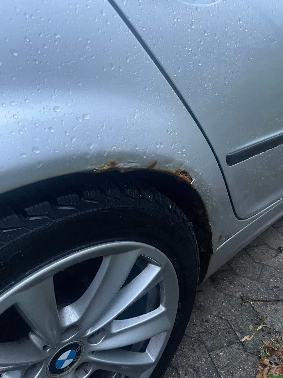 BMW 316i til salg hos Nabilli