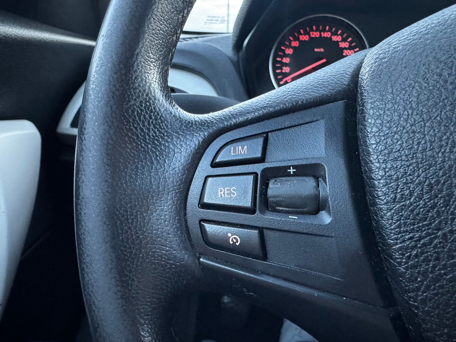 BMW 116d til salg hos Nabilli