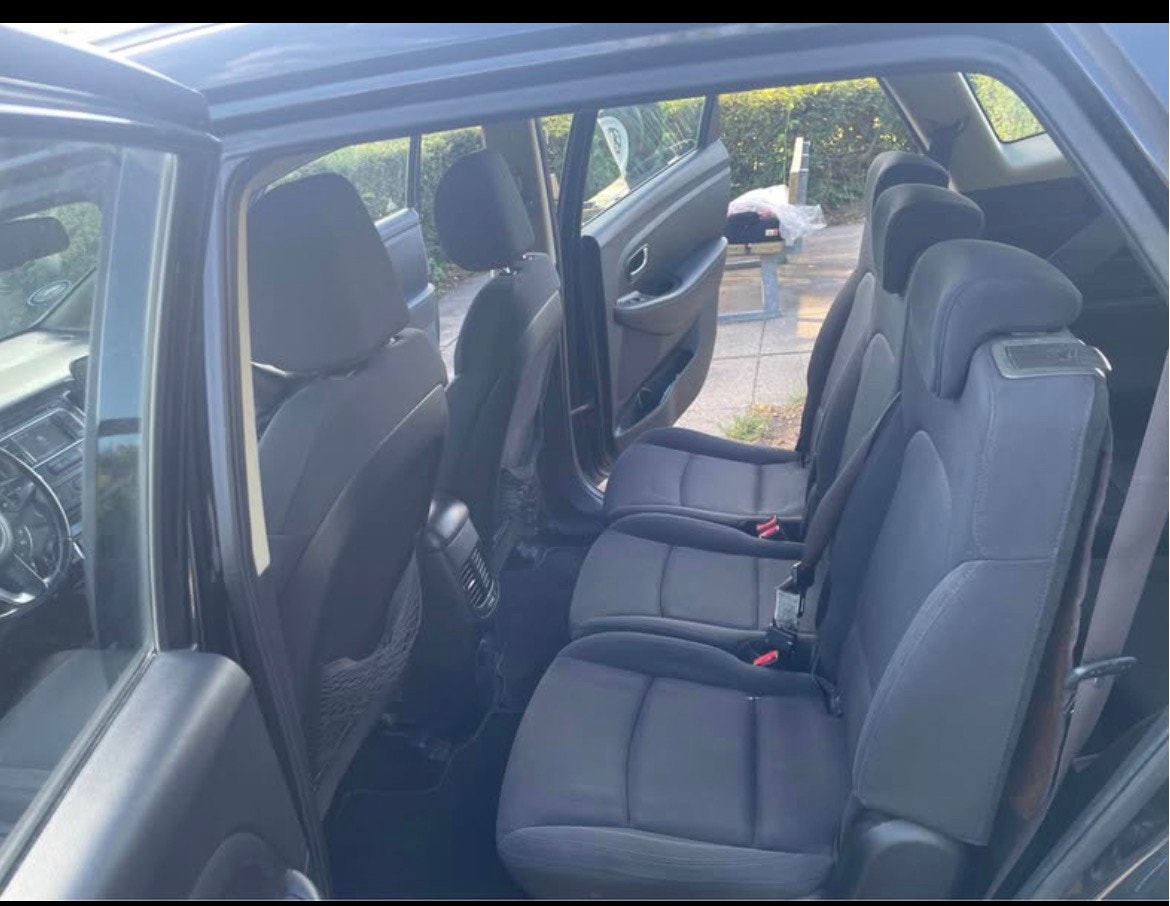 Kia Carens til salg hos Nabilli