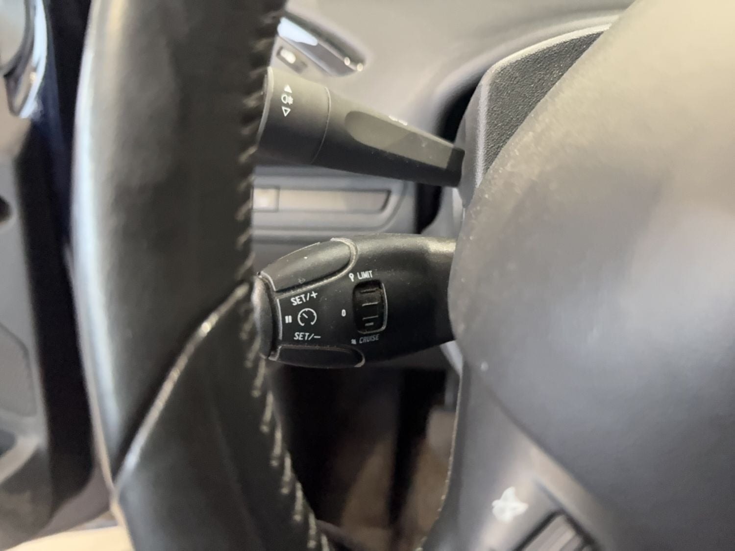 Peugeot 208 – billede 10