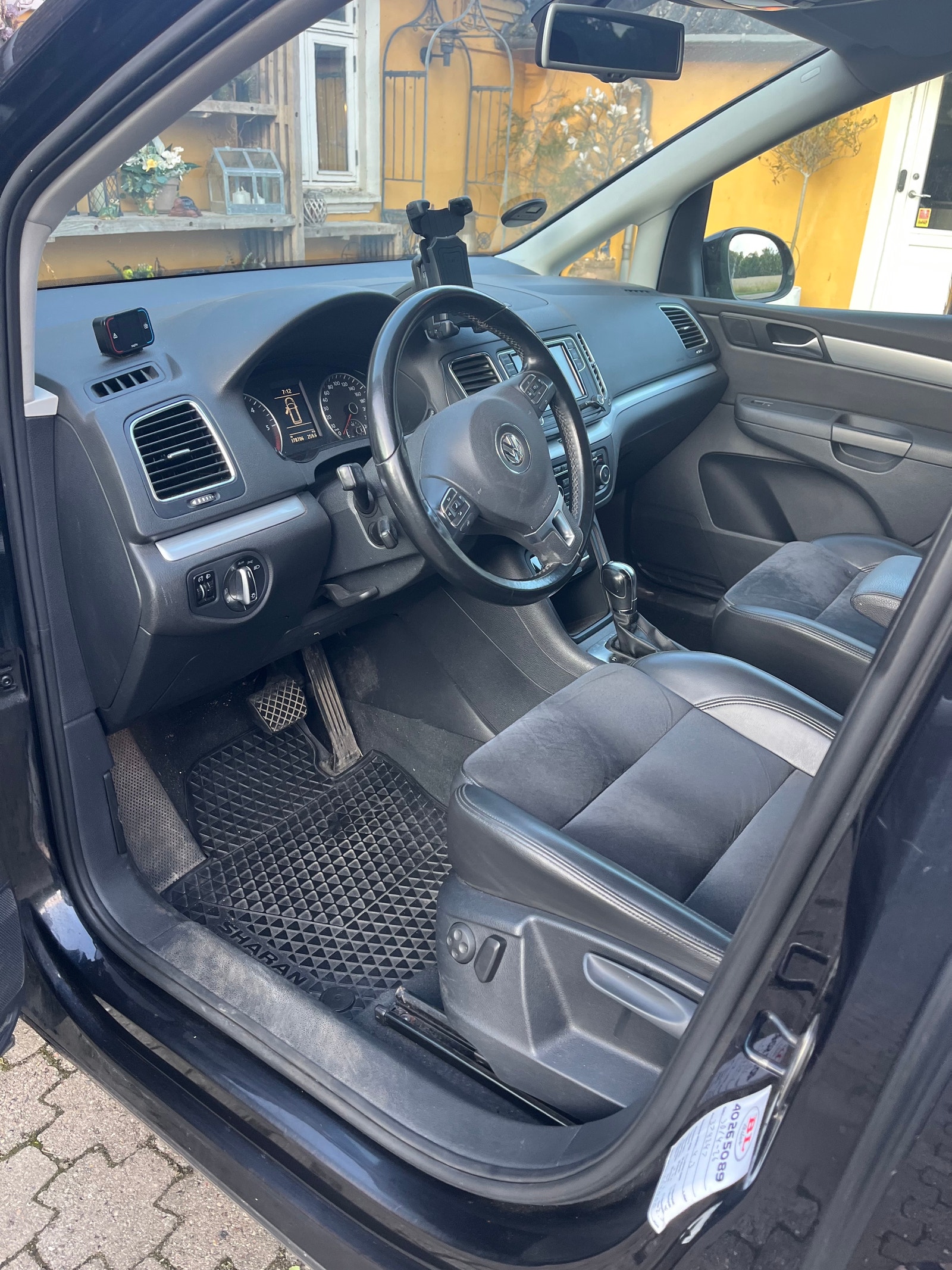 VW Sharan til salg hos Nabilli