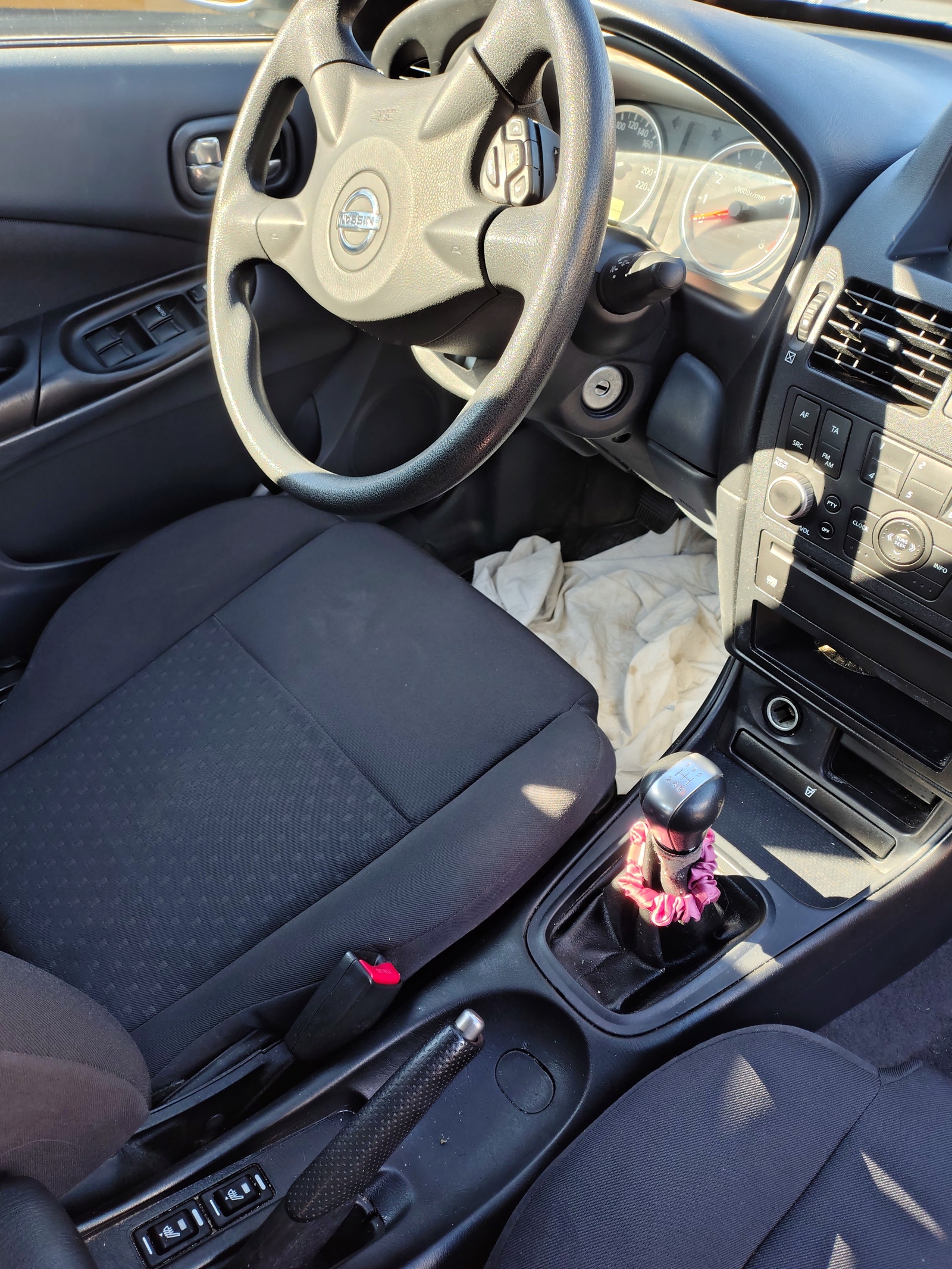 Nissan Almera – billede 15