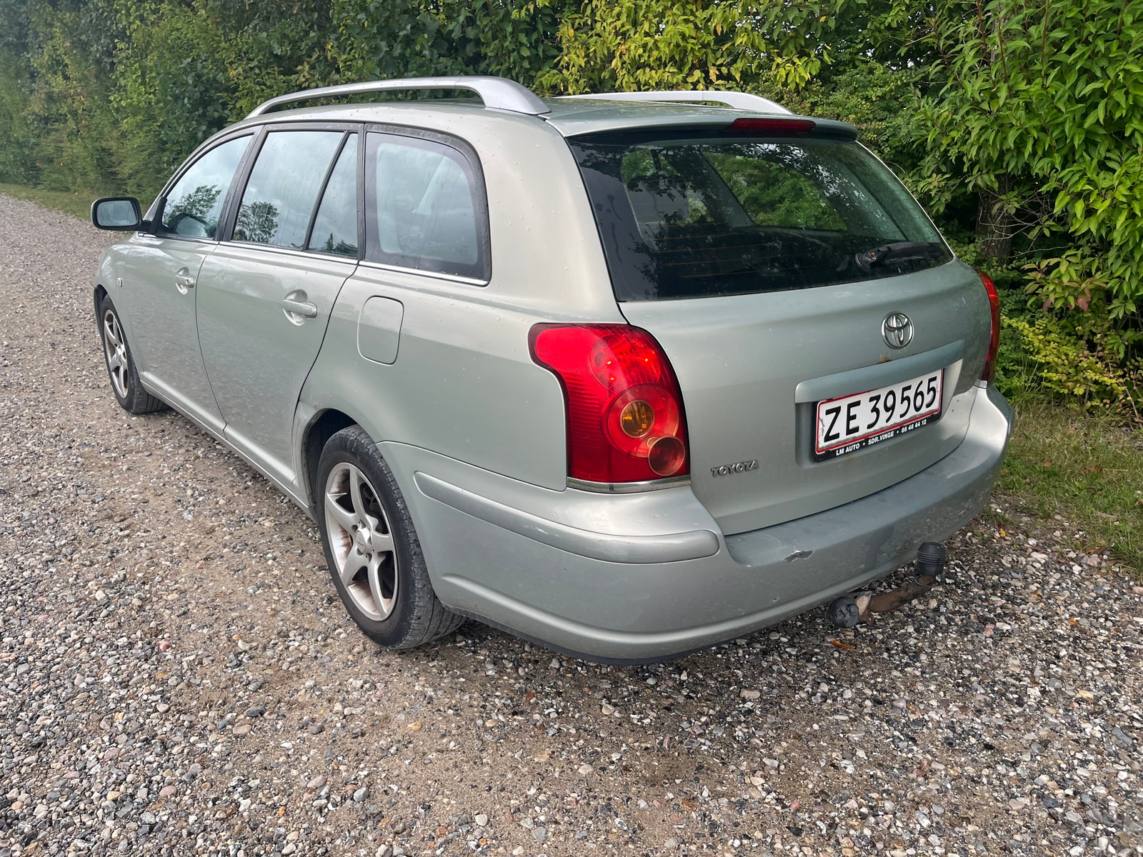 Toyota Avensis – billede 8