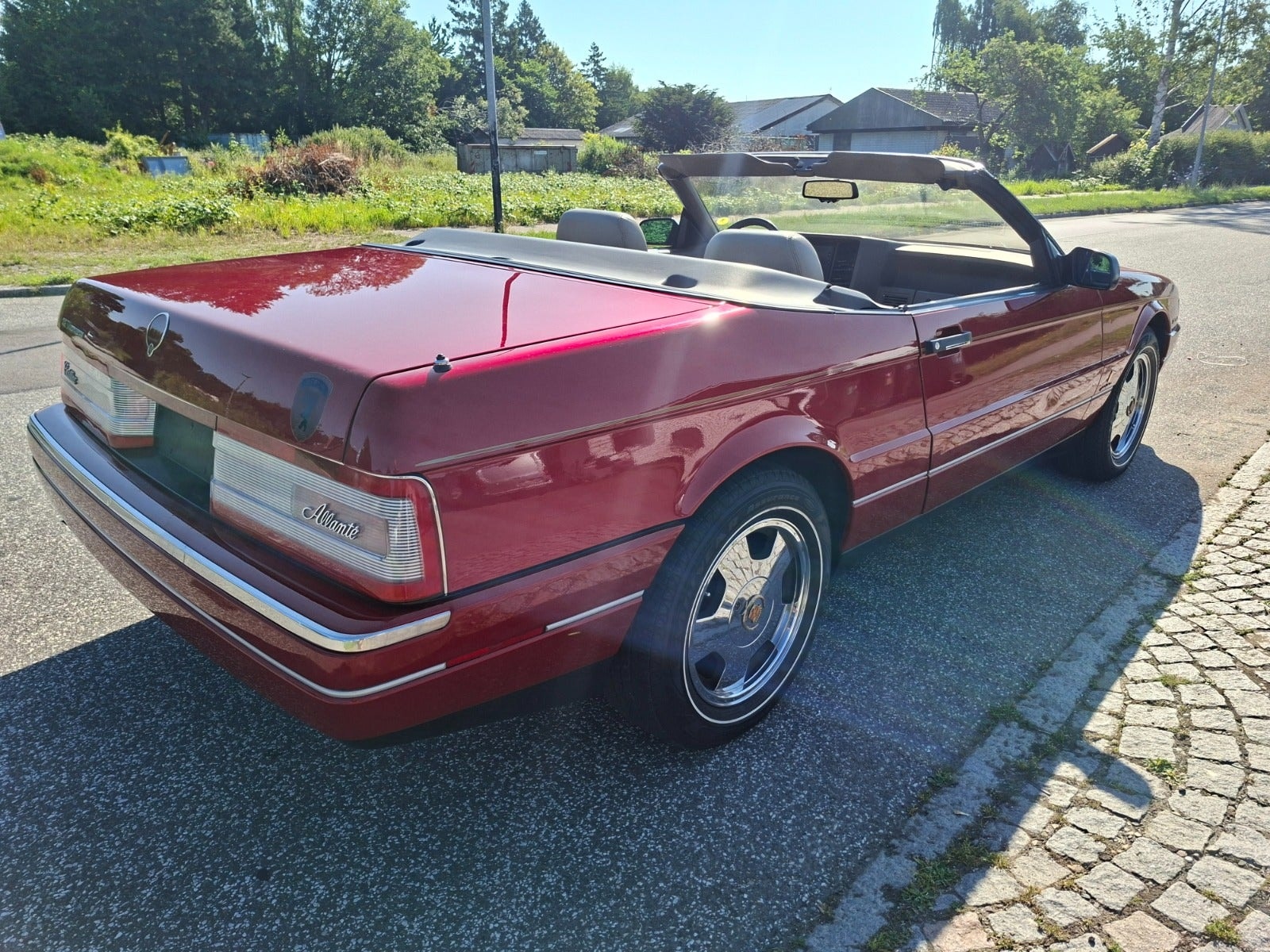 Cadillac Allante – billede 9