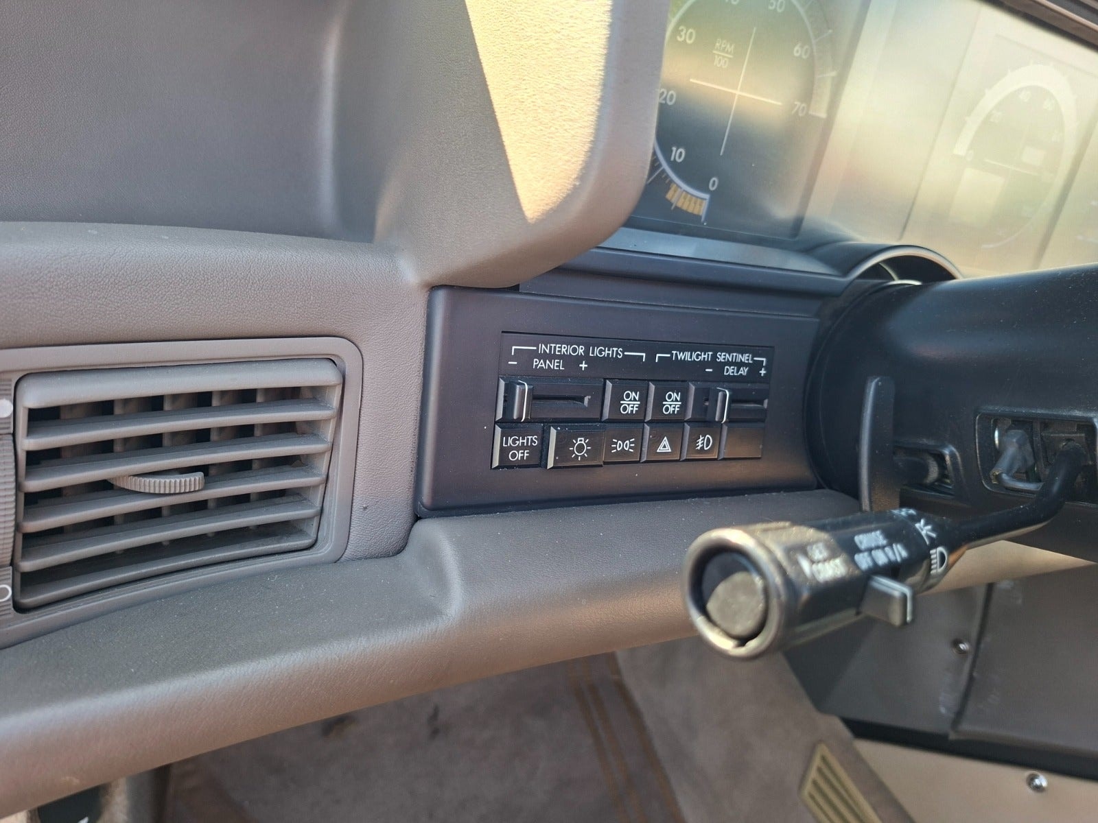 Cadillac Allante – billede 21