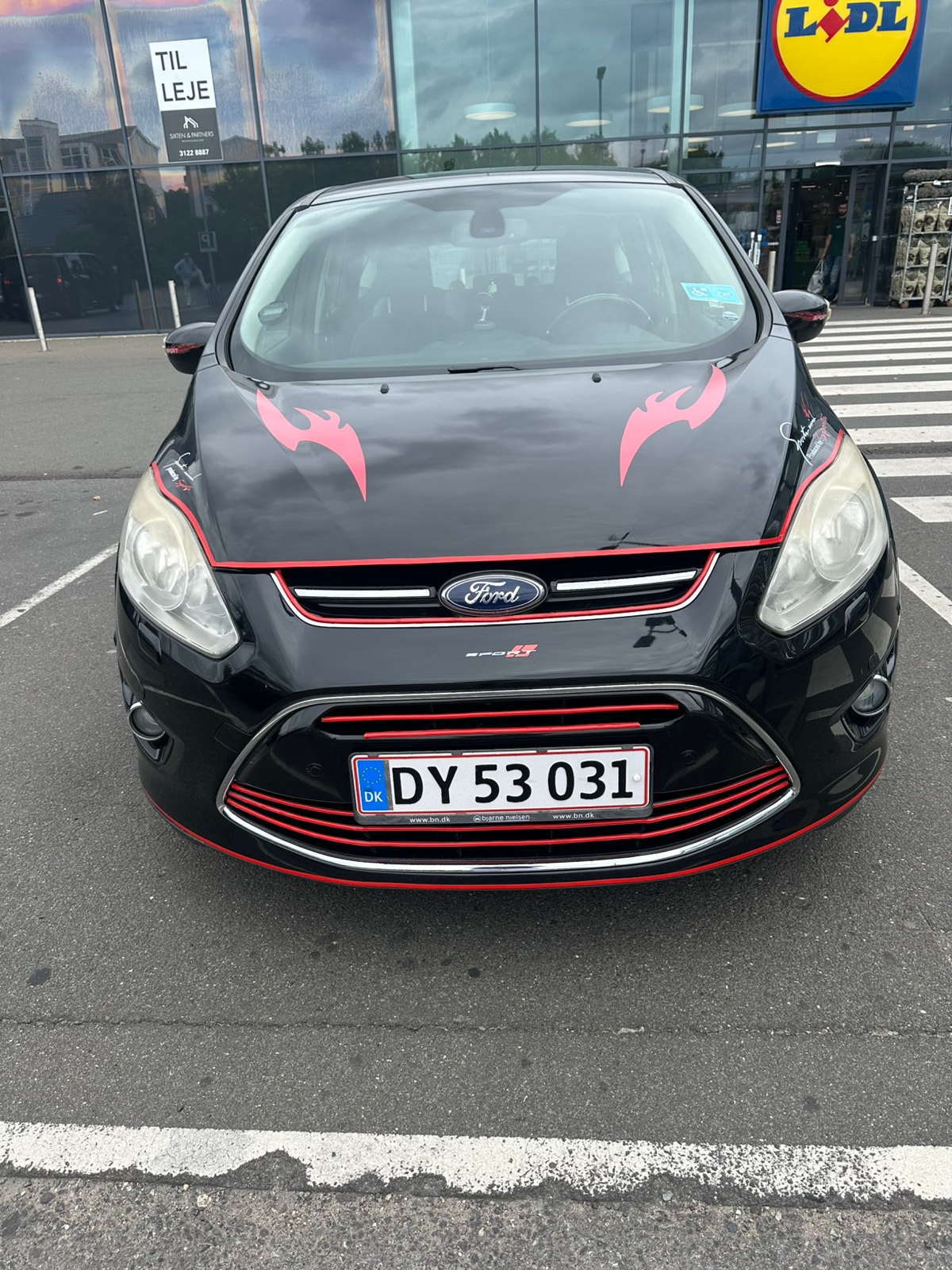 Ford C-Max til salg hos Nabilli